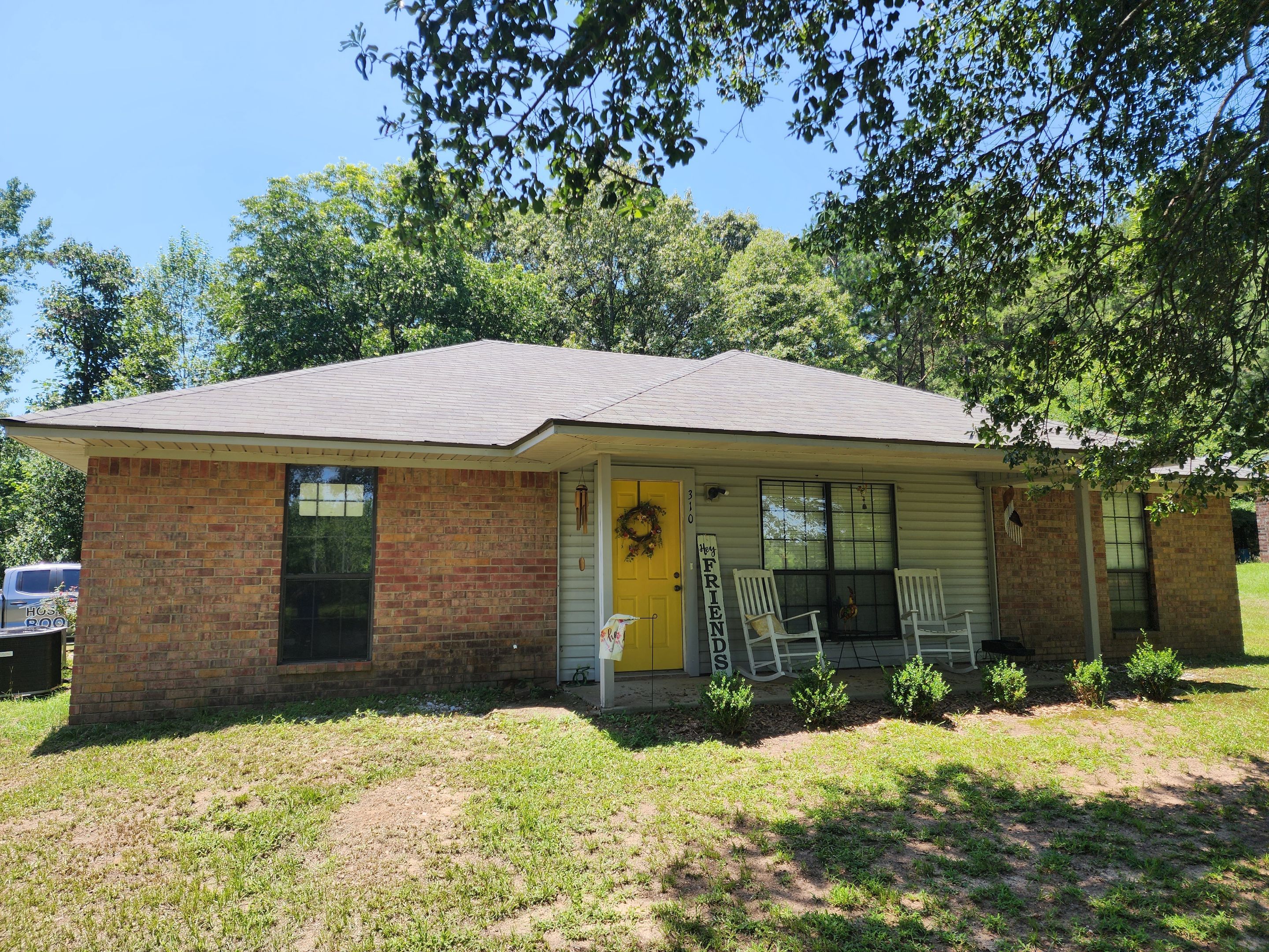 Residential Reroof: 25 Year 3-Tab Shingle by Hostetler Roofing