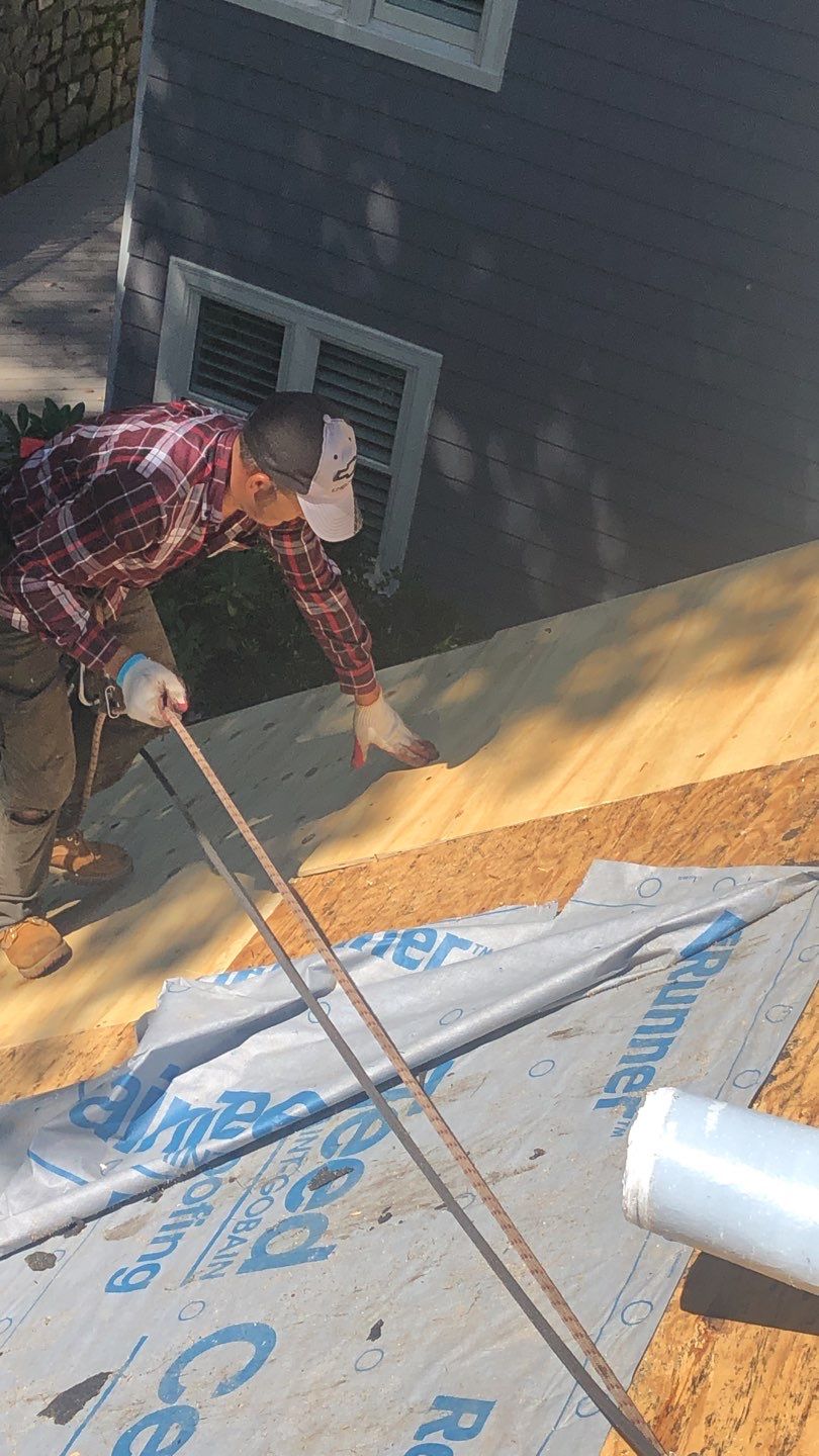 Arlington: CertainTeed Landmark Pro Designer Shingles in Max Def Shenandoah by RM Banning, Inc.