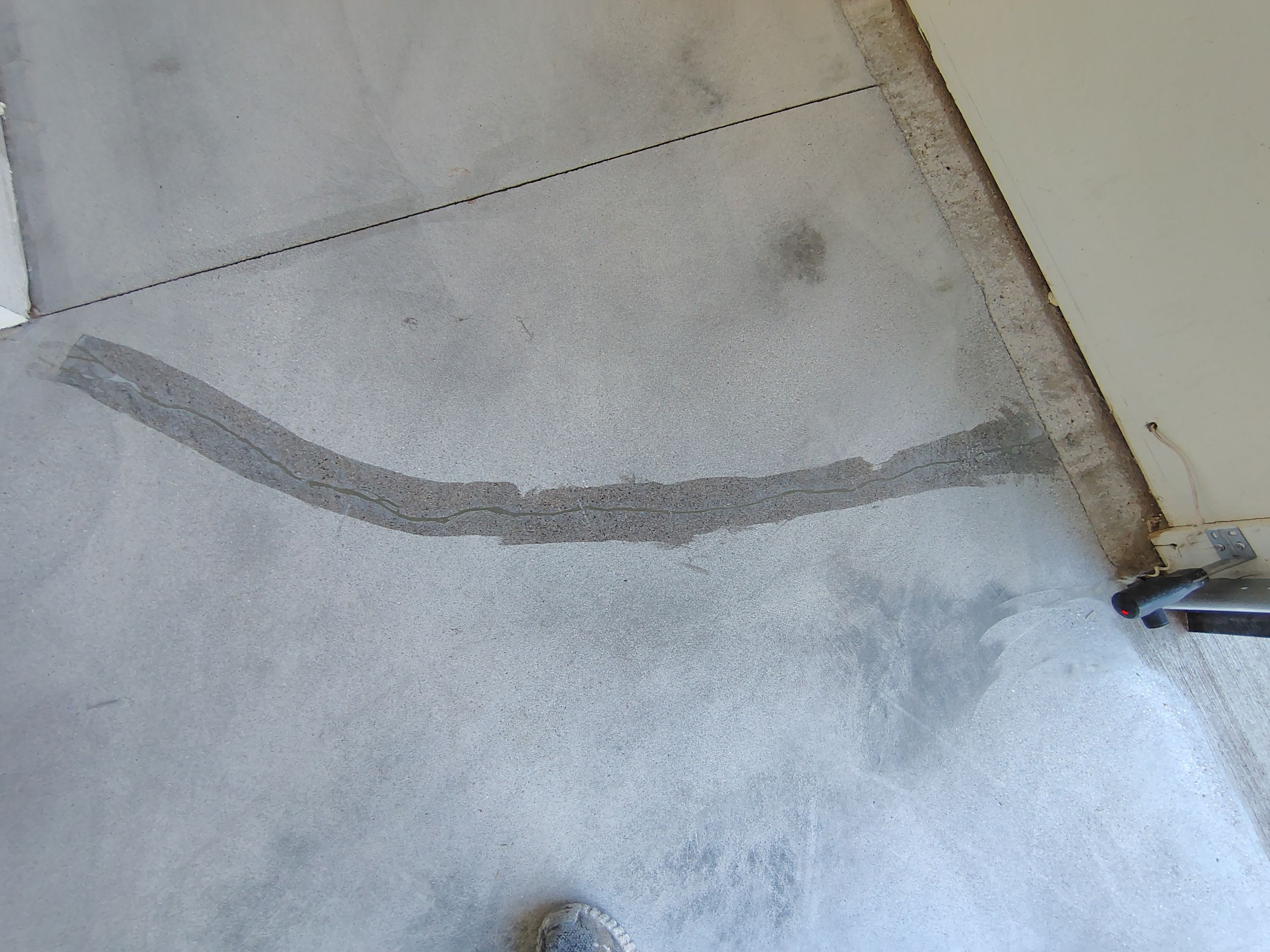 Dell Rapids Multi-Car Garage Concrete Floor Coating and Repair by Select Painting, Coatings & Garage Cabinets