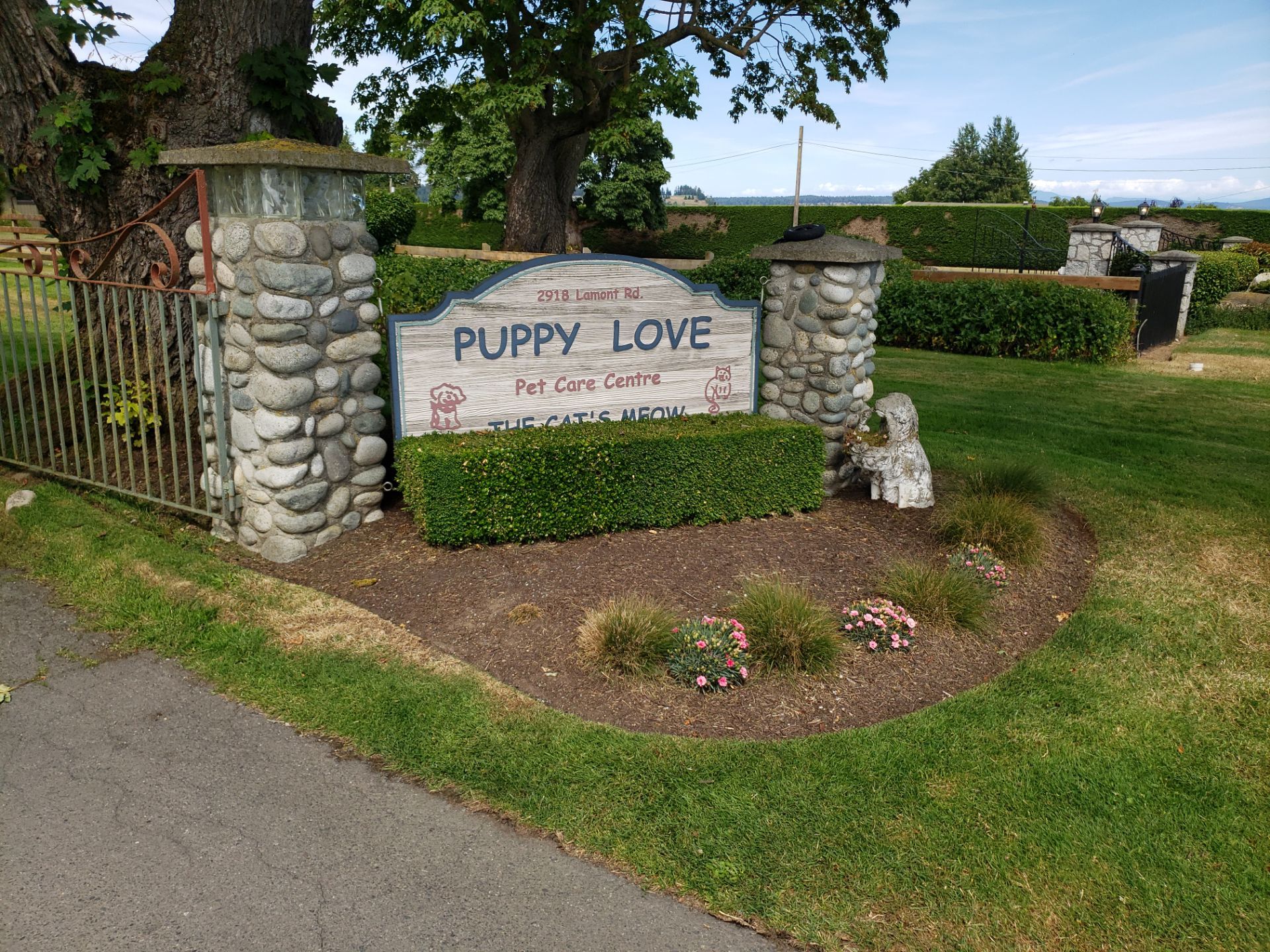 Puppy Love Farm by Habanero Garden and Exterior Care