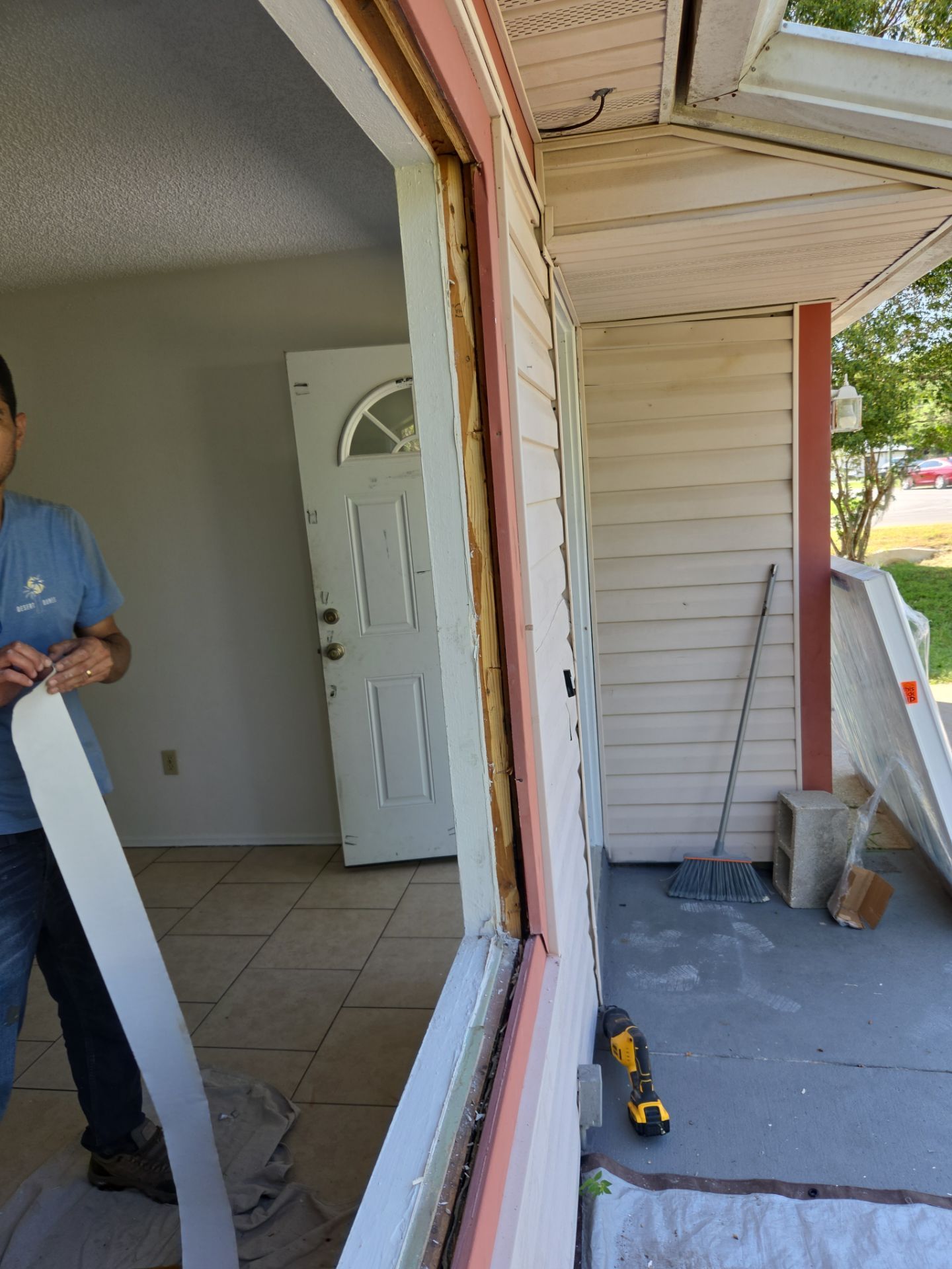 Energy-Efficient White Vinyl Window Replacement Throughout Ocala Residence by Windows & Doors Store