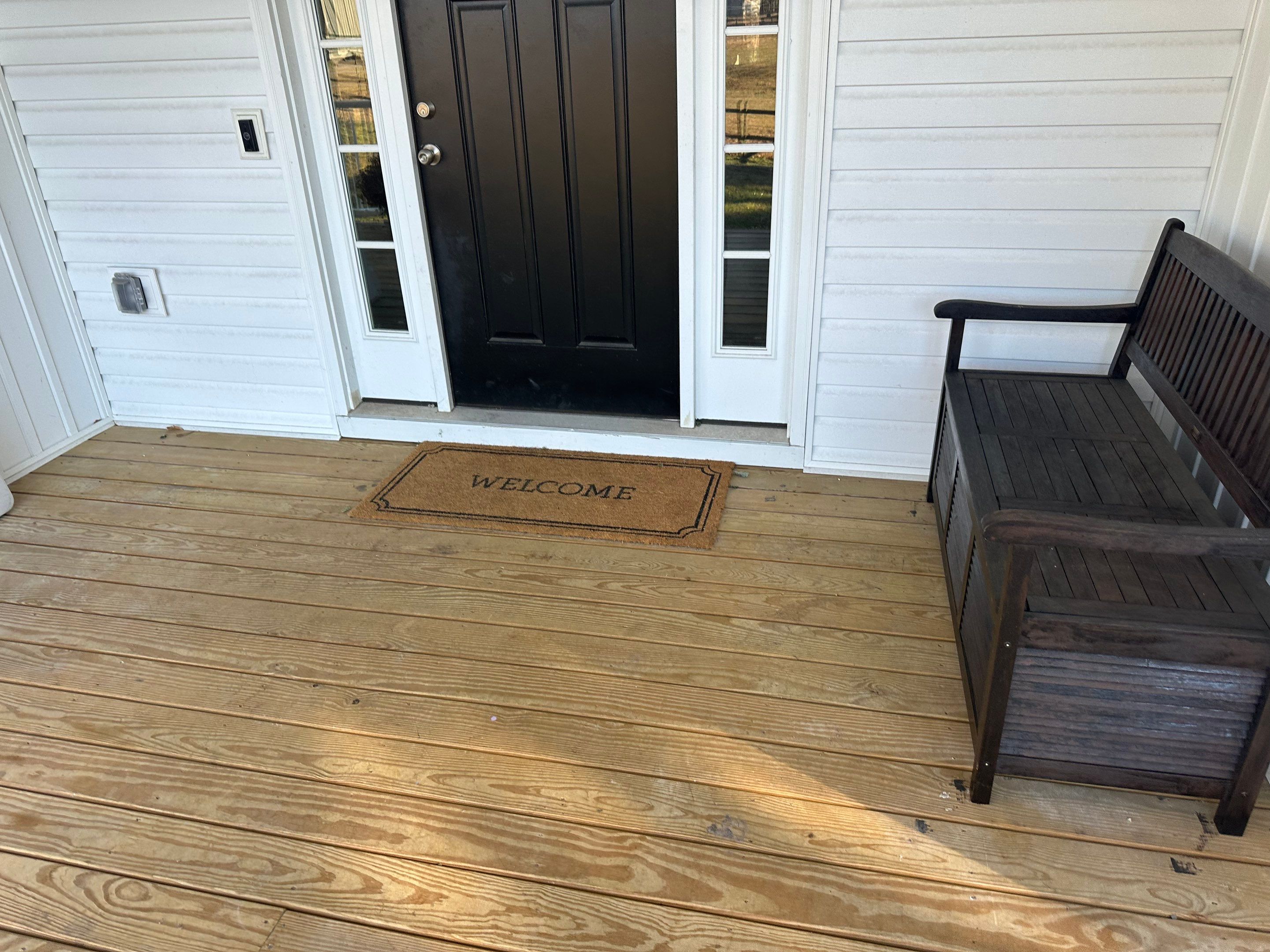 Deck using Wood Sealant by DuraSeal