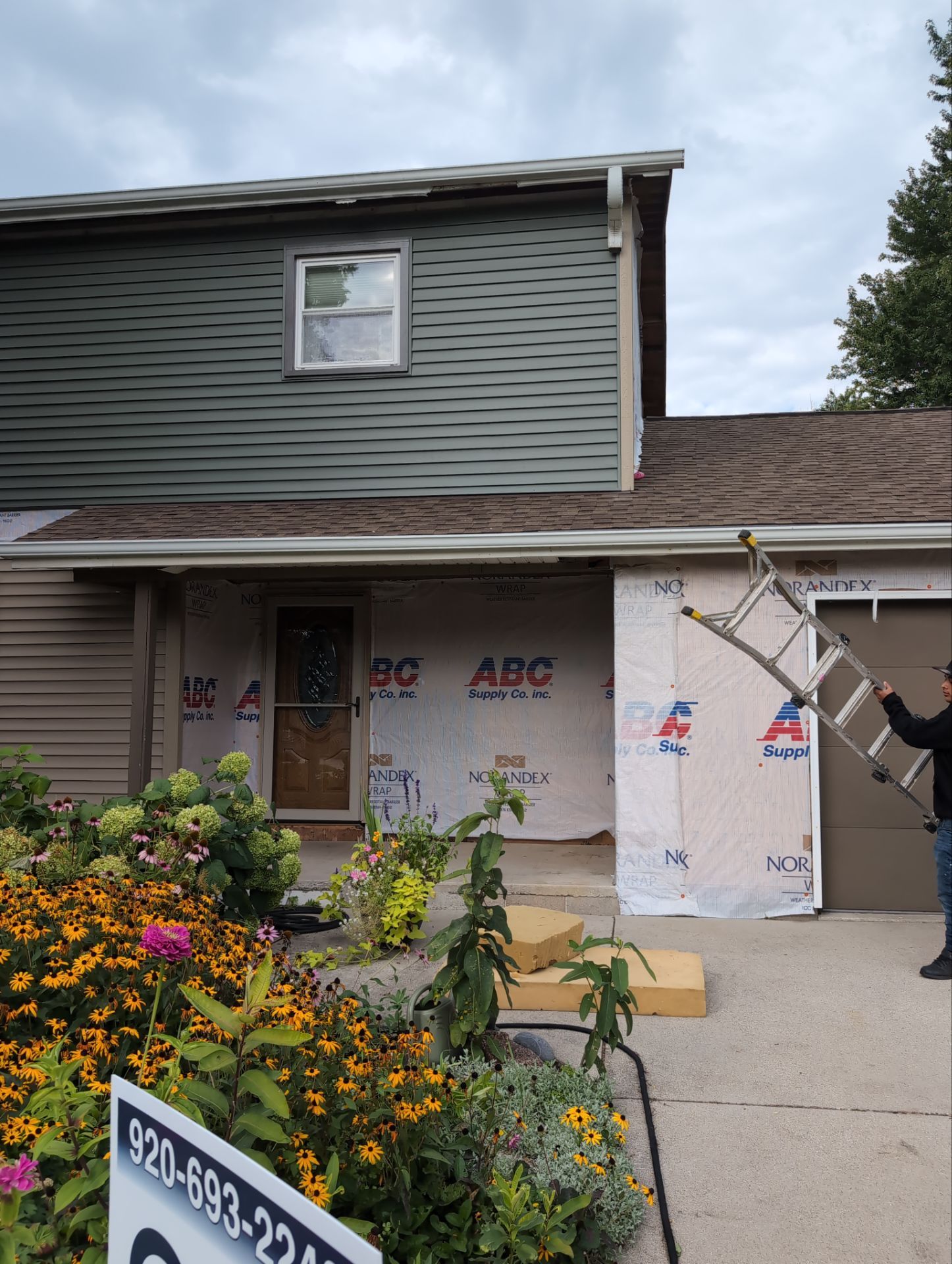 Hinze Siding by Gellings Roofing & Siding