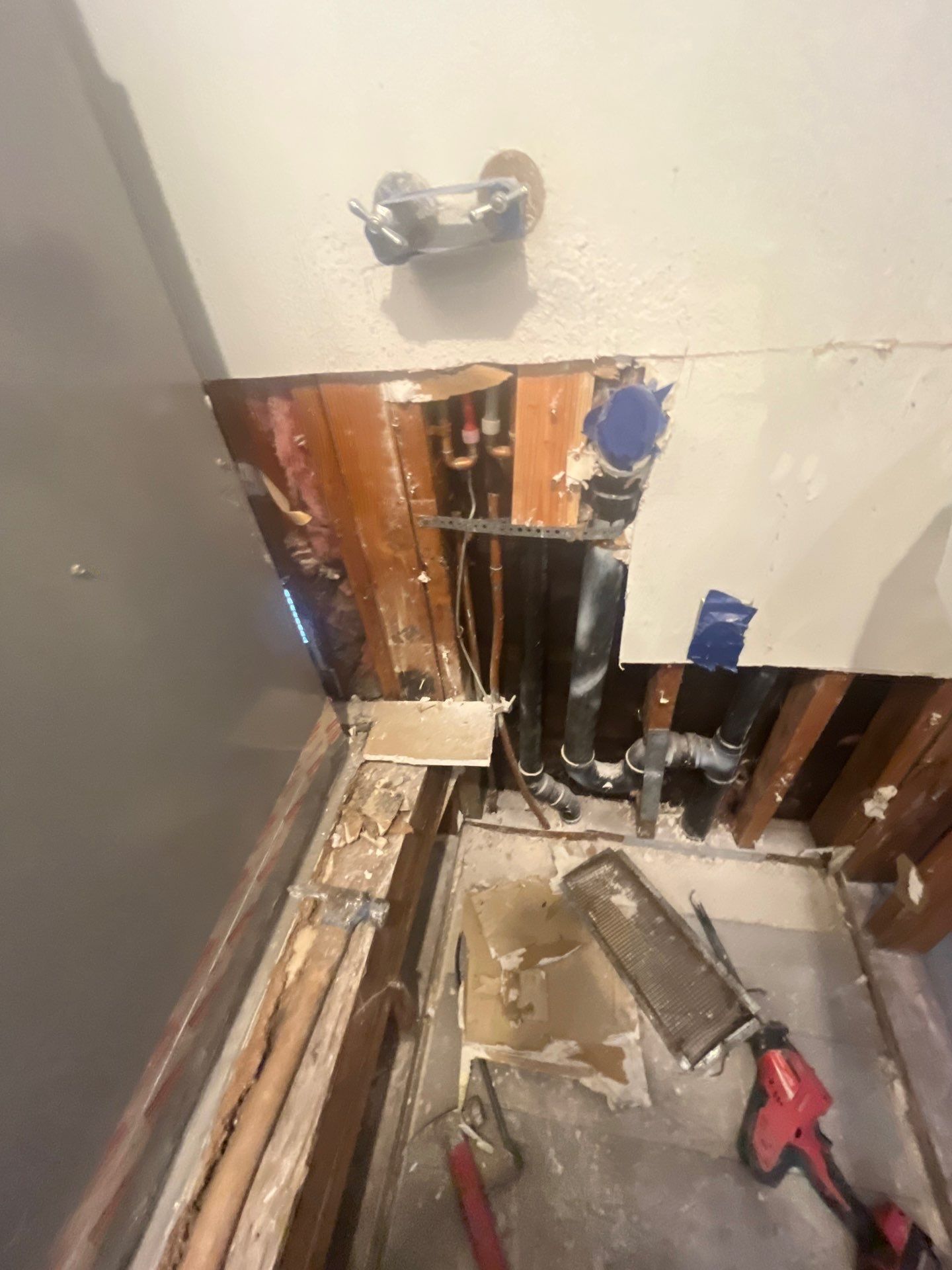 Mold Remediation & Rebuild in Laguna Niguel by One Stop Source
