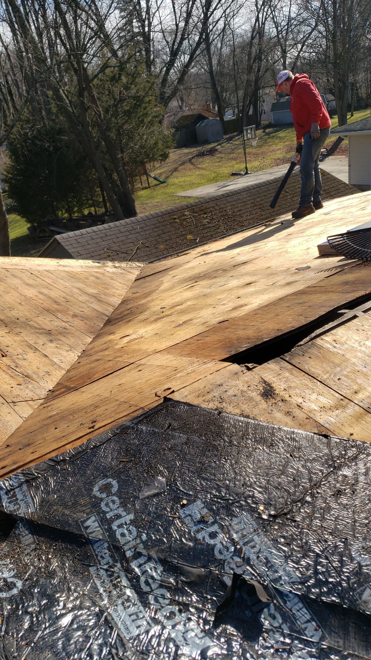 CT LANDMARK 30 LIFETIME METRIC PEWTER , DRIP EDGE BLACK  by Eagle Eye Roofing