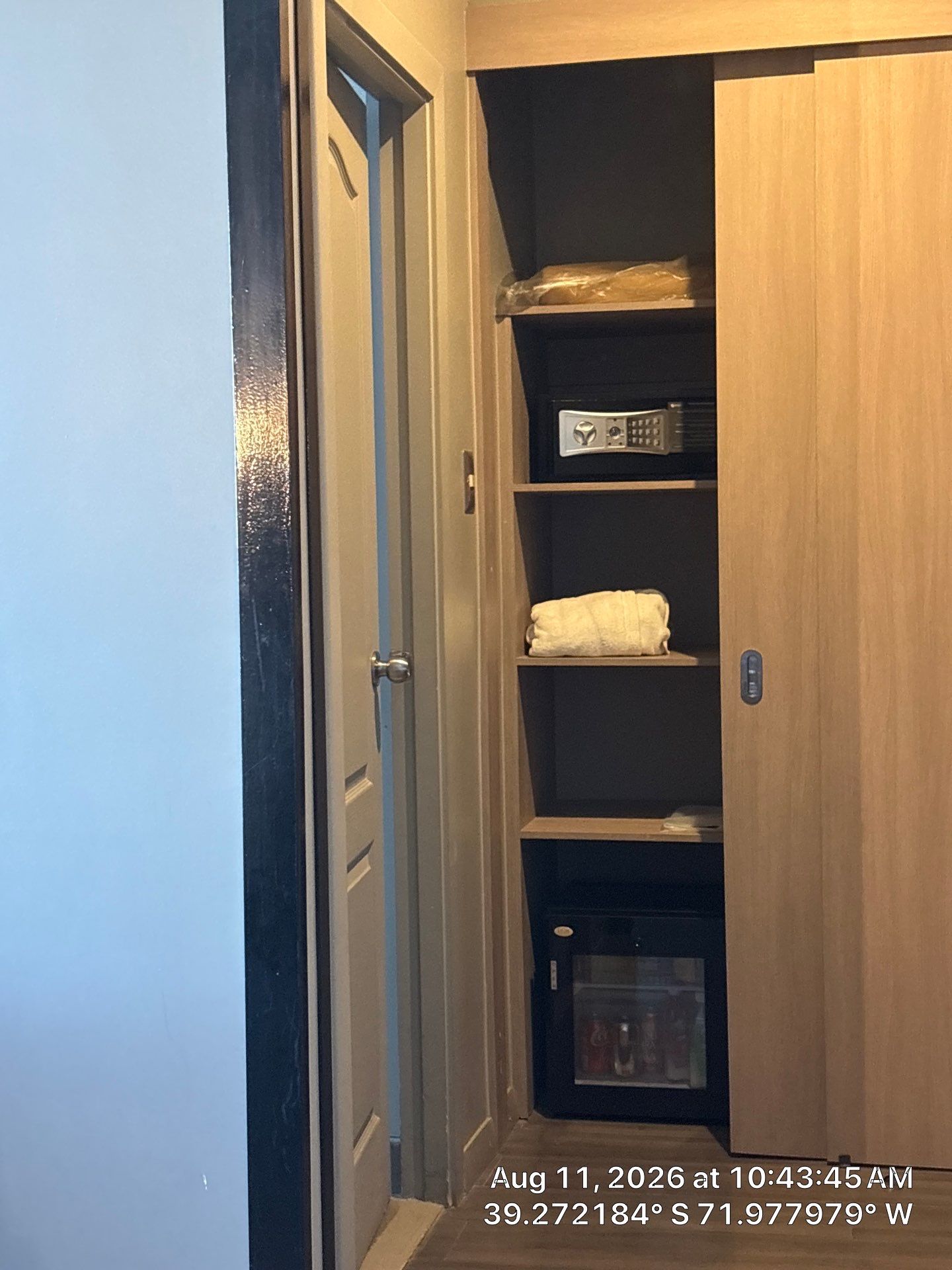 Modern Interior Renovation and Closet Installation in Pucon by CompanyCam Sales Demo