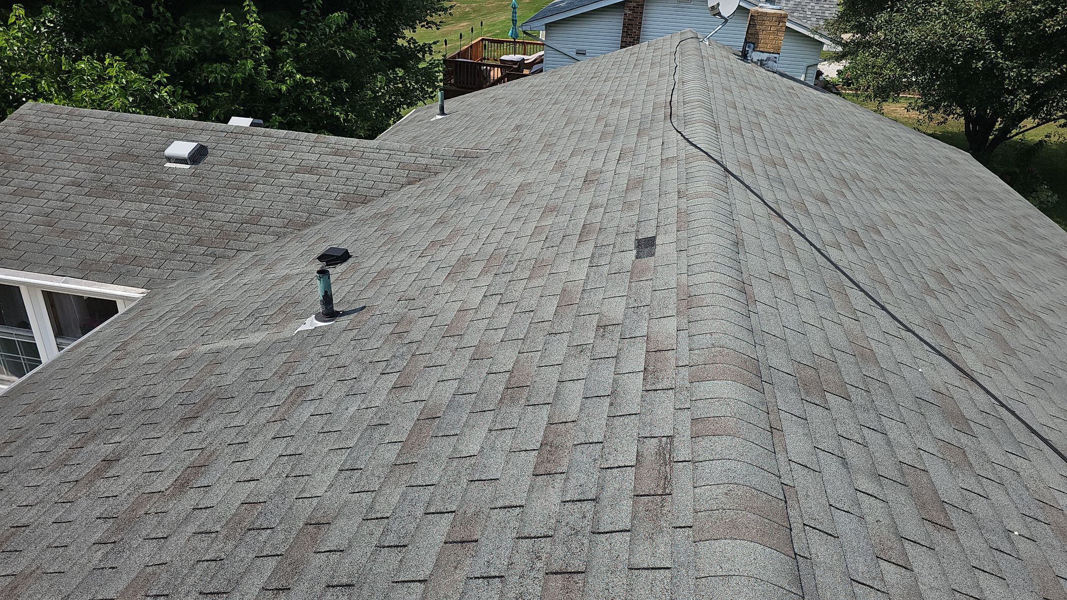 ATLAS PINNACLE COLOR: PEWTER by Eagle Eye Roofing
