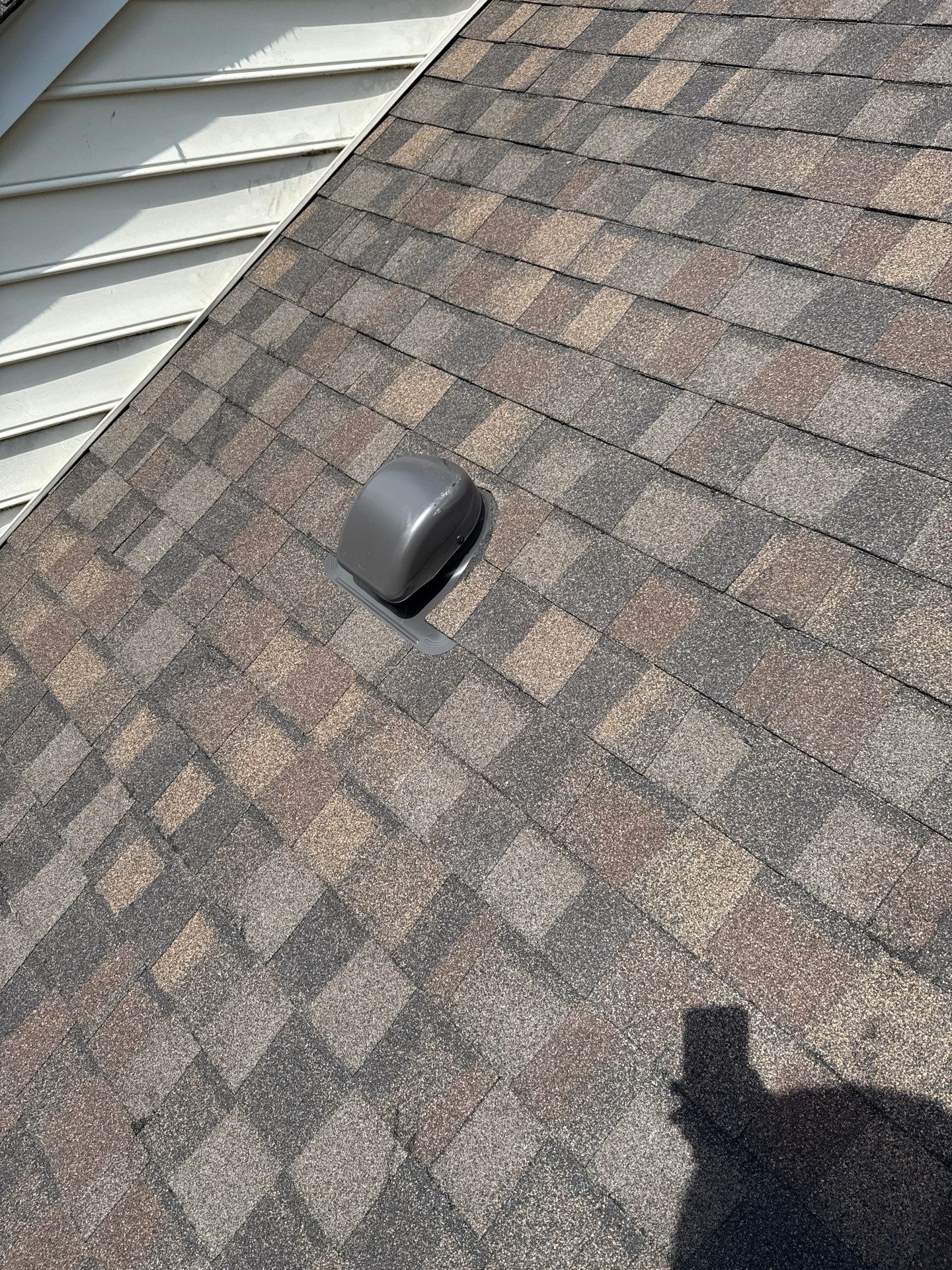 Fairfax station: Residential Roof with CertainTeed Landmark Pro in Max Def Shenandoah  by RM Banning, Inc.