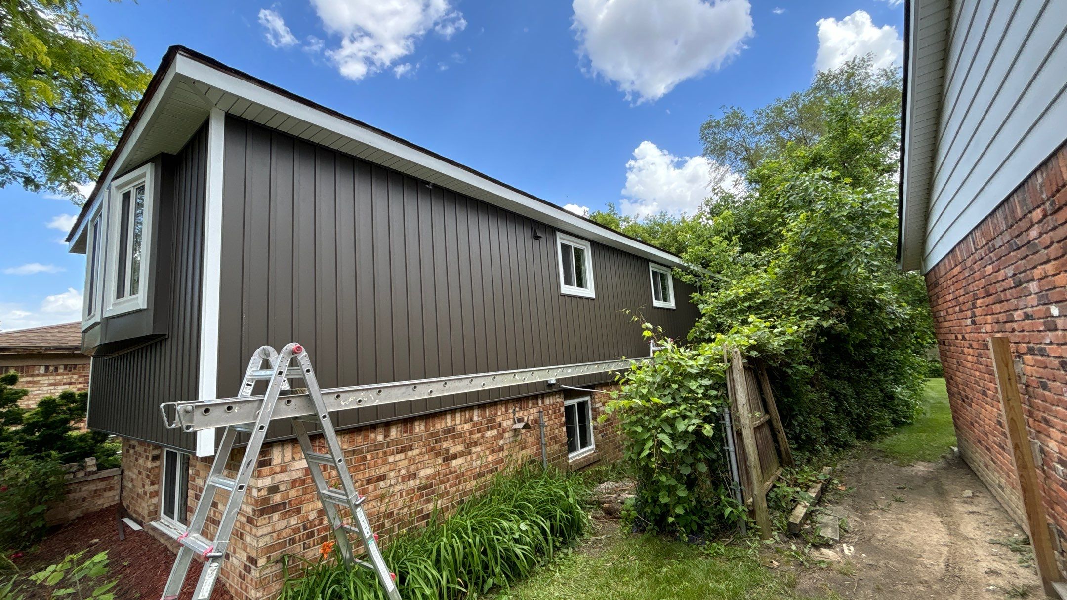 Siding Replacement using Alside 7" B&B by 180 Contractors