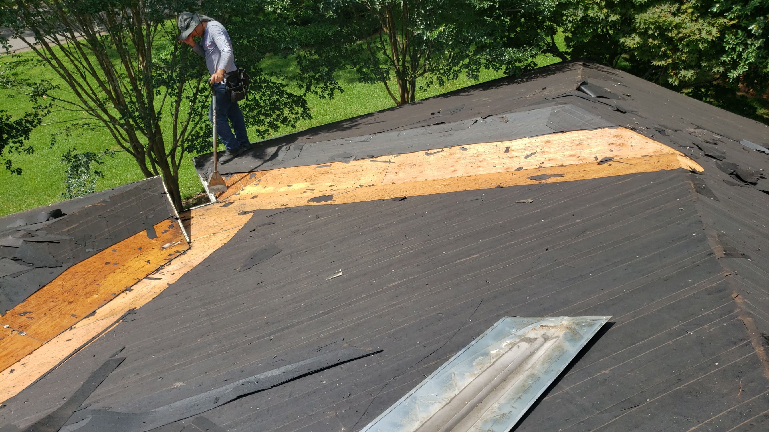 Residential Roofing Installation using Roof Replacement by American Roofing & Construction LLC