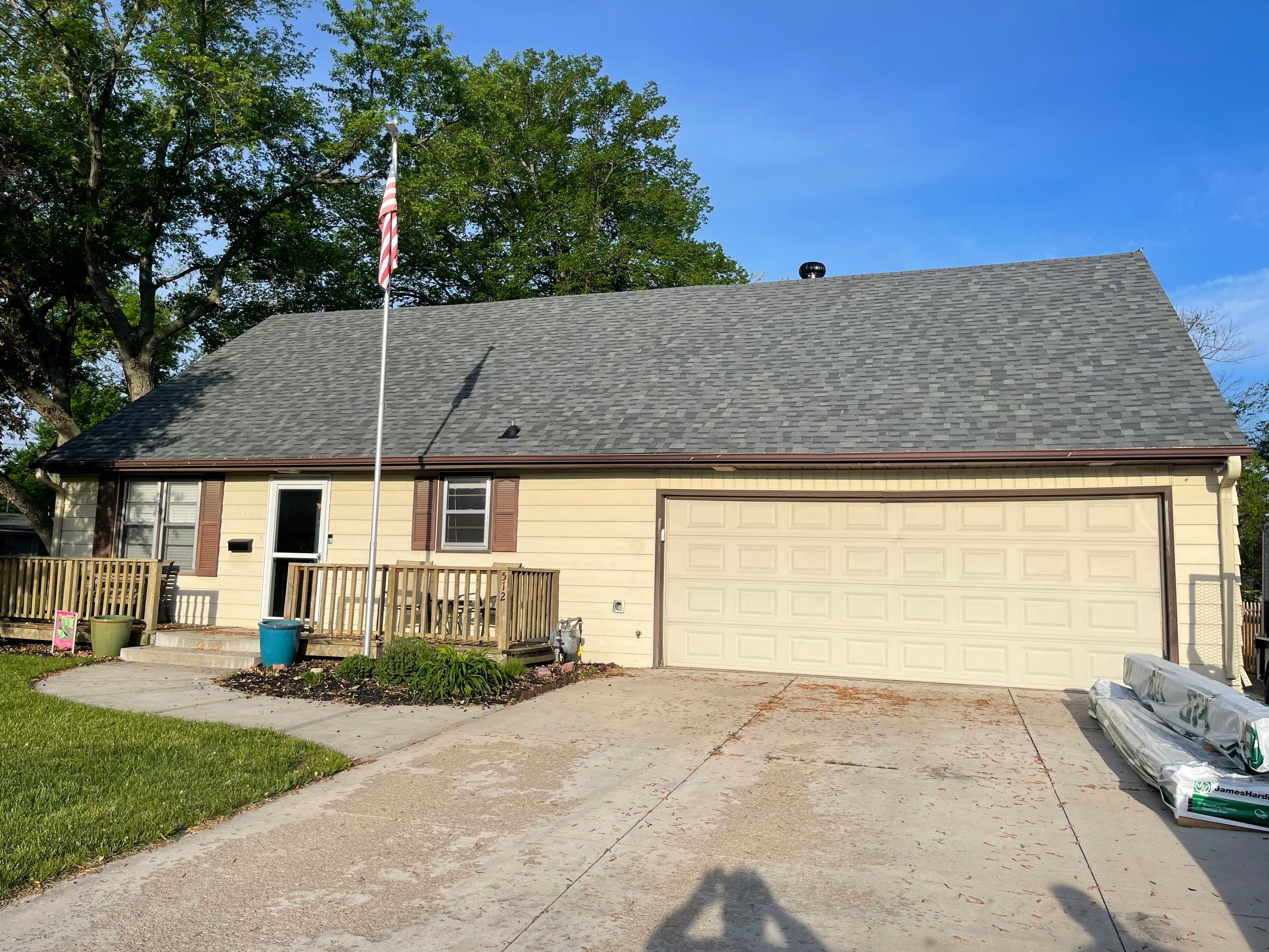 James Hardie by Lightning Exteriors