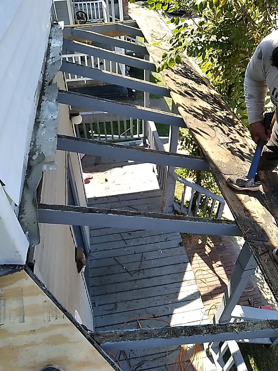Residential Roofing Installation using Owens Corning® Oakridge Estate Gray by Indigo State Roofing