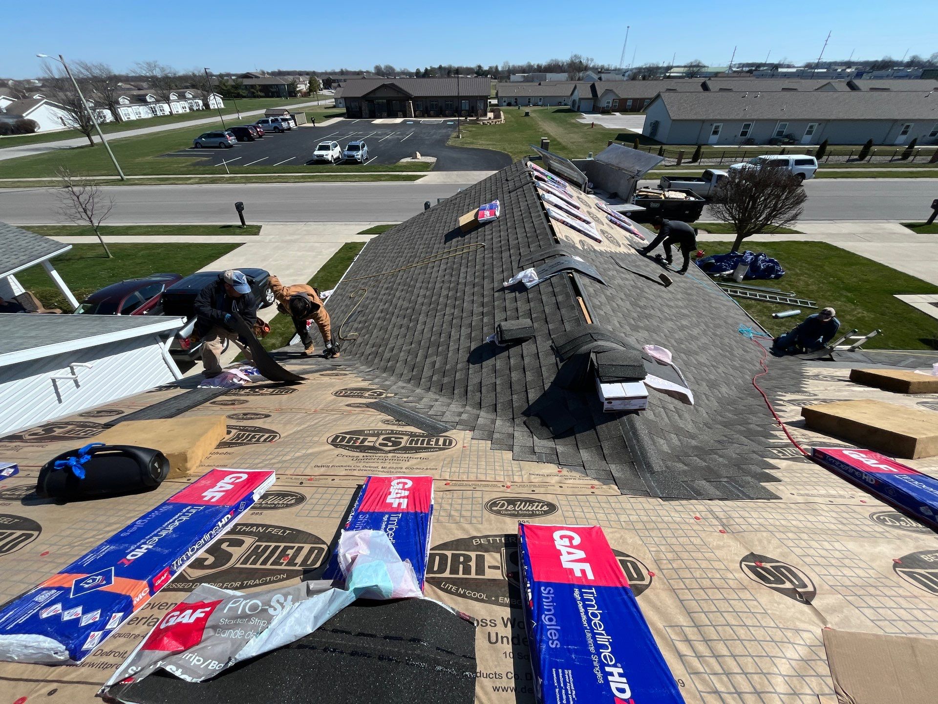 Residential Roofing Installation using CertainTeed Landmark Weathered Wood by Nitro Roofing and Construction