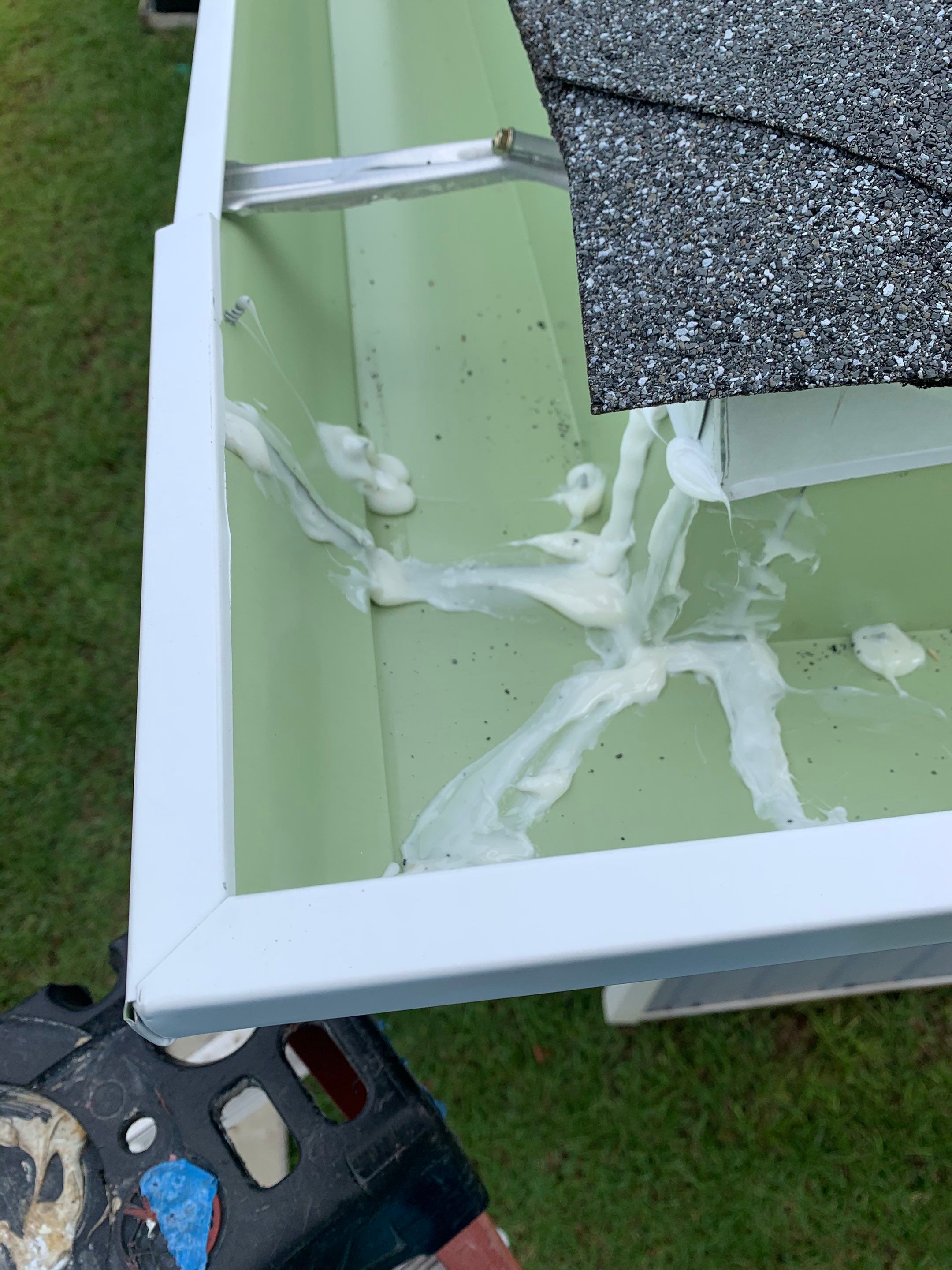 K-Style Seamless Gutter Installation using 6 Inch Seamless Gutters in Milton FL by Gutter Professors