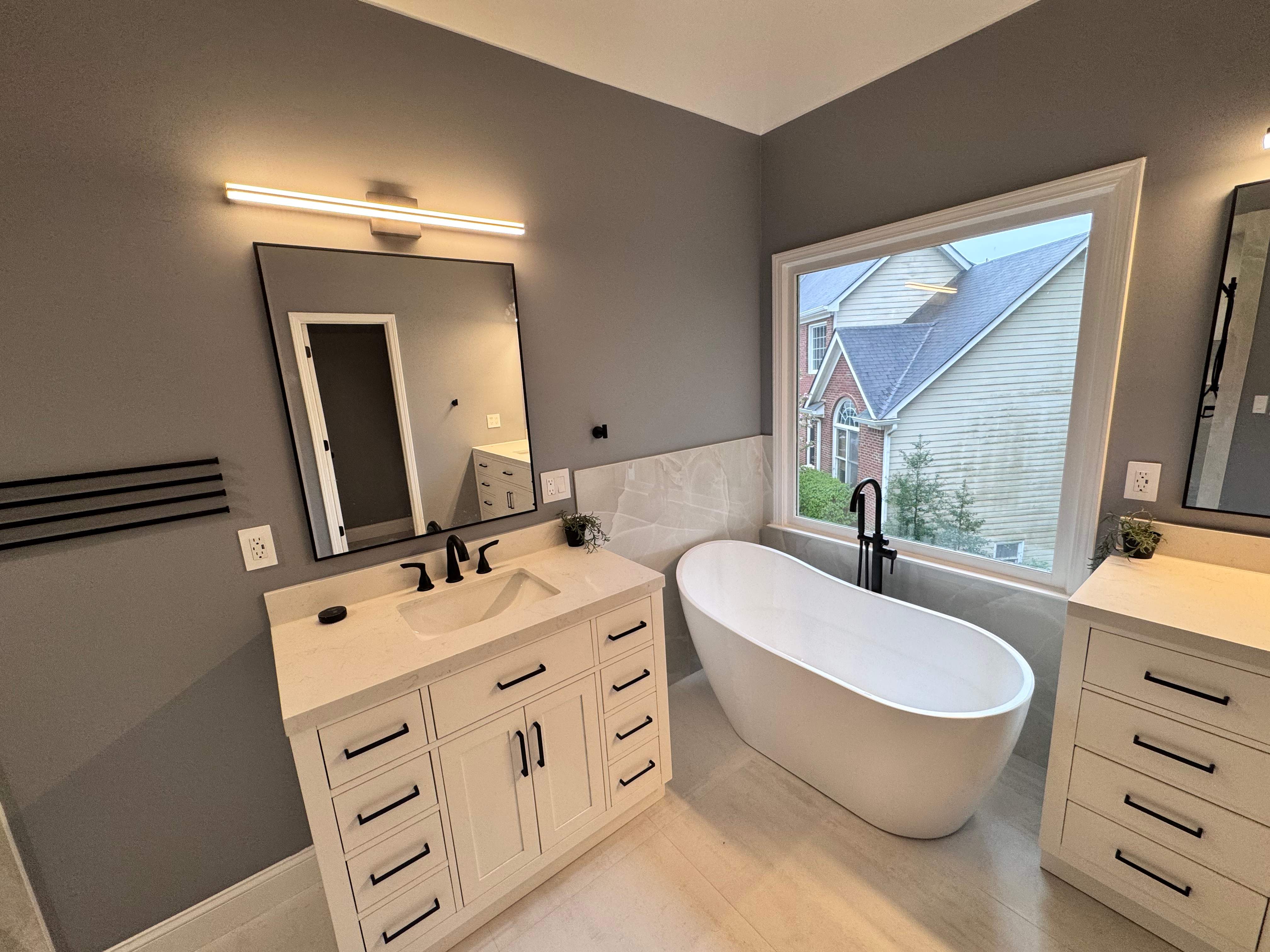 Master bathroom renovation by Prudencio