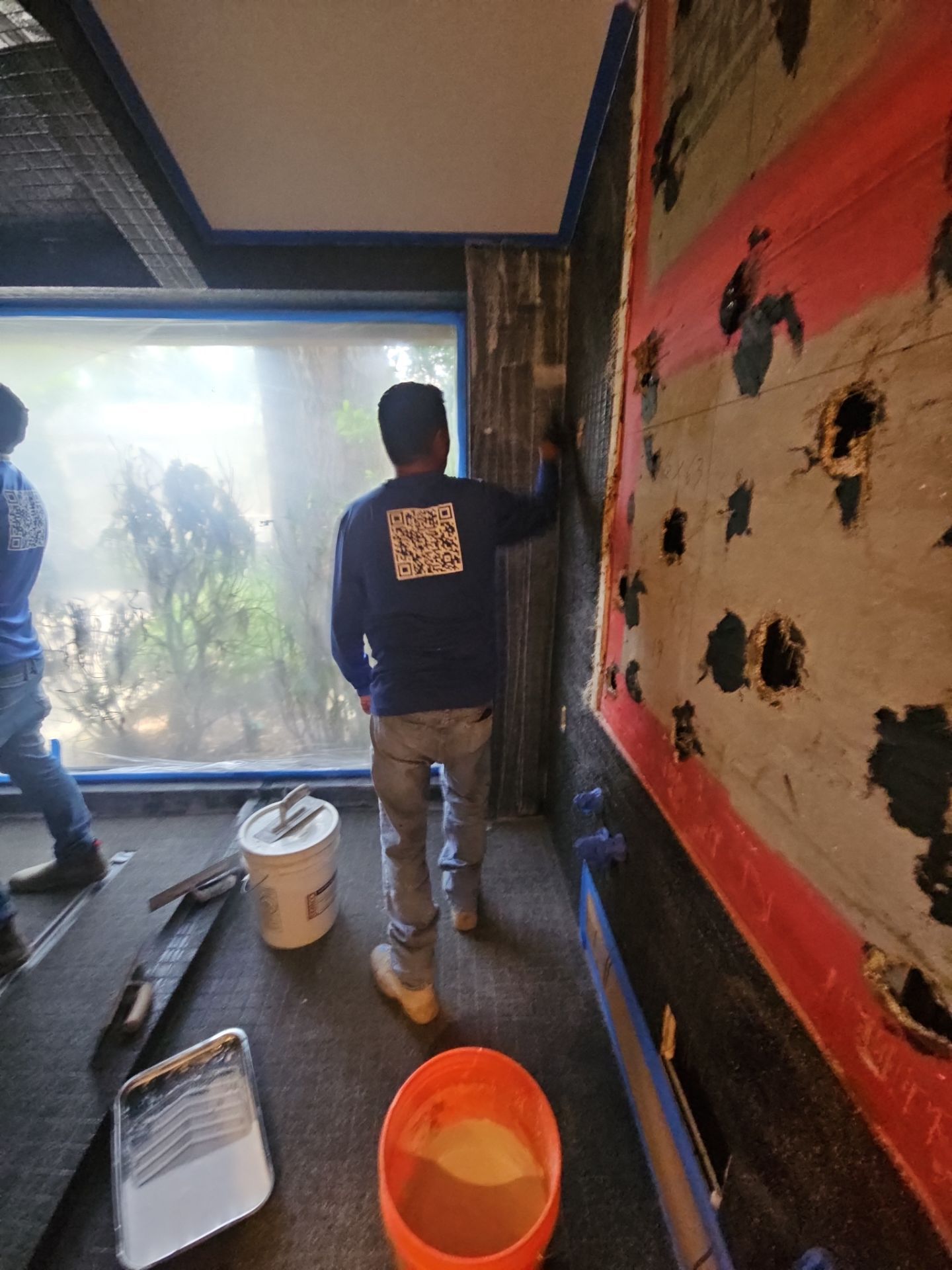 Bathroom Remodeling with Microtopping by Seamless Surfaces