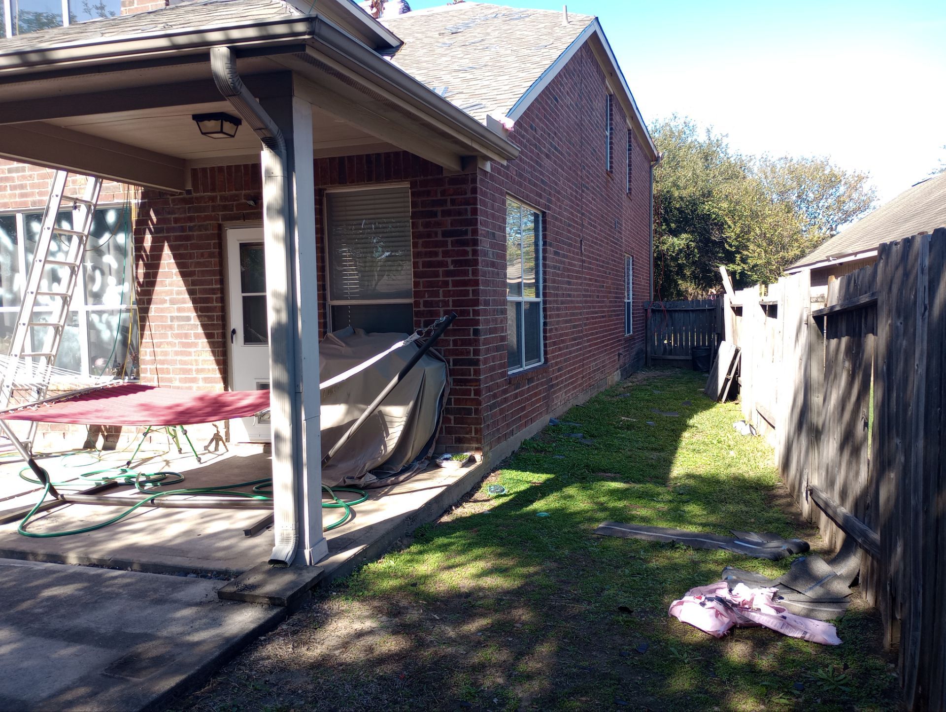 Residential Roofing Installation using Owen's Corning Duration (Lifetime) Shingles by Roof Repair Company