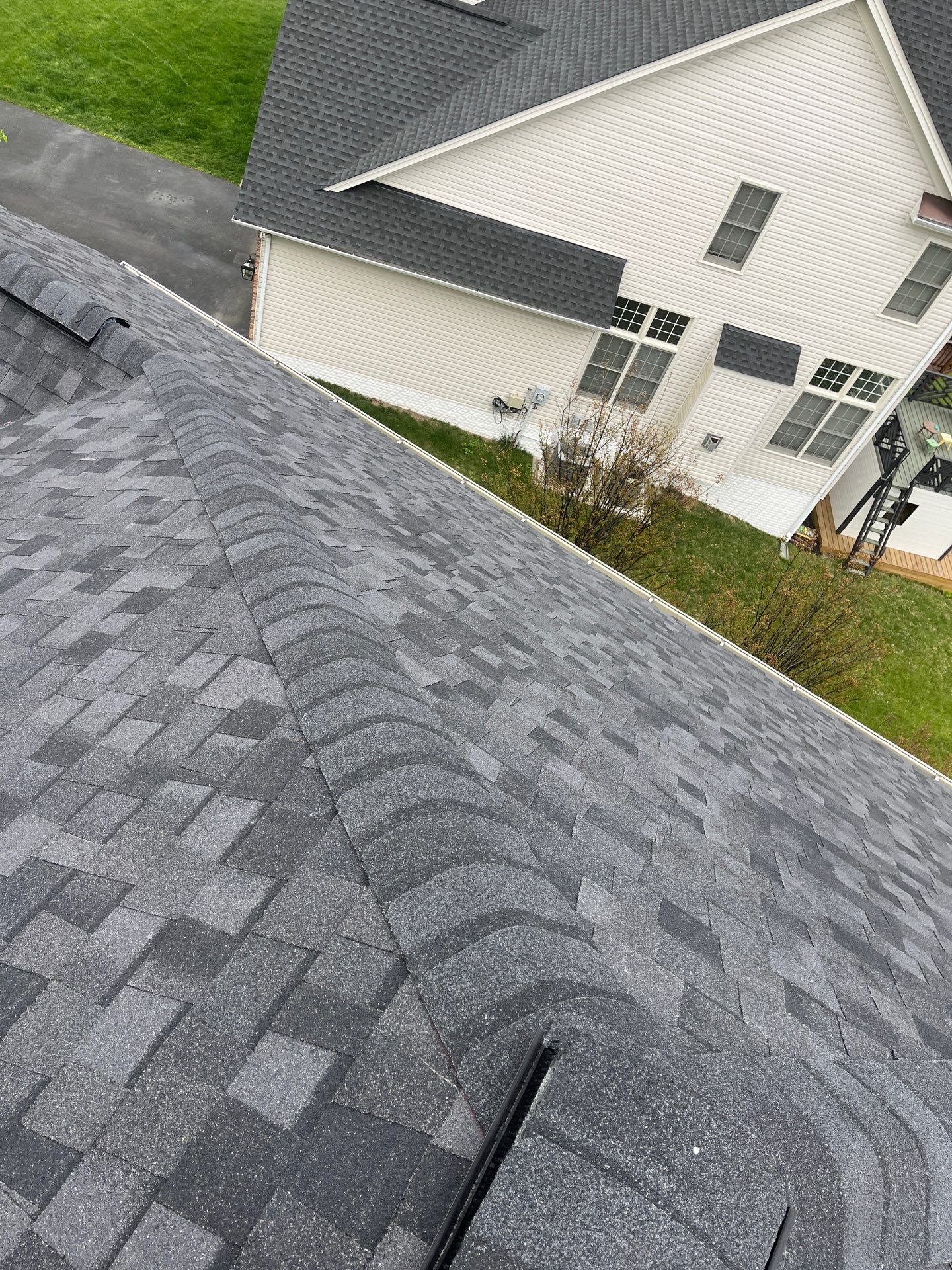 Springfield: CertainTeed Landmark Pro Designer Shingles in Max Def Moire Black by RM Banning, Inc.