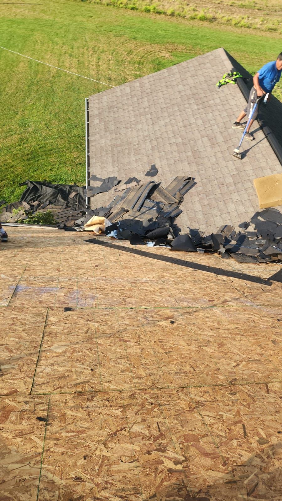 Residential Roofing Installation using GAF Timberline HDZ Shakewood by Rainstoppers Roofing