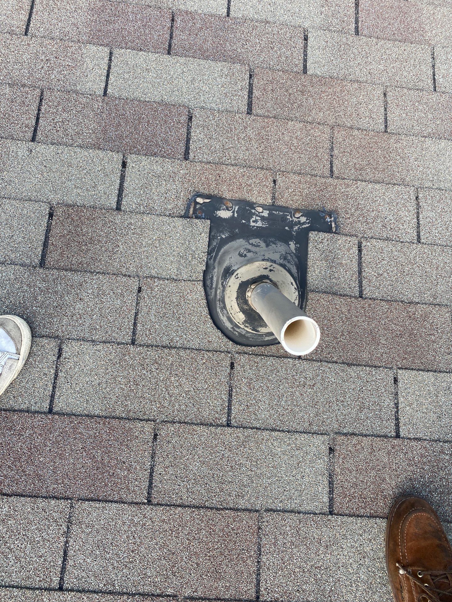 Hail Damage using Owen's Corning Duration (Lifetime) Shingles by Roof Repair Company