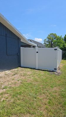Vinyl Fence in Sarasota