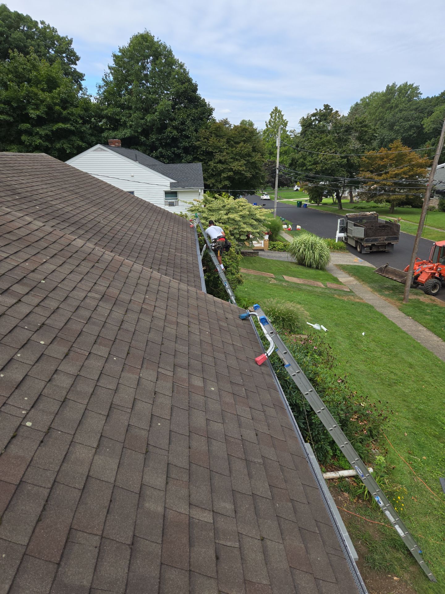 Siding Installation using CertainTeed Monogram Vinyl Siding - D4 - Granite Gray by A Plus Exterior