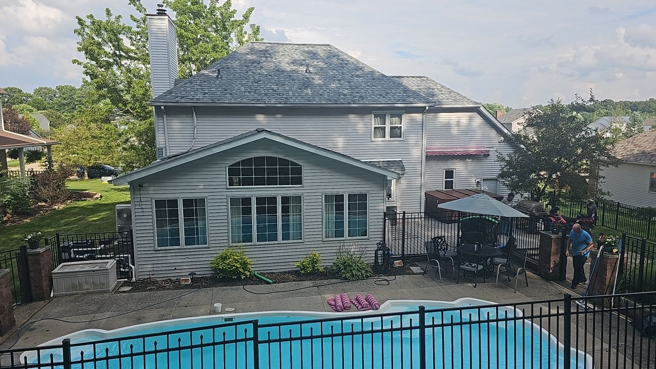 ATLAS PINNACLE COLOR: HEARTHSTONE by Eagle Eye Roofing