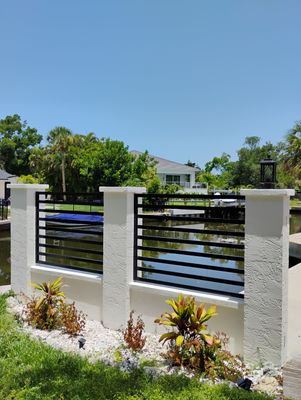 Custom Aluminum Horizontal Slat Fencing and Decorative Gates in Siesta Key