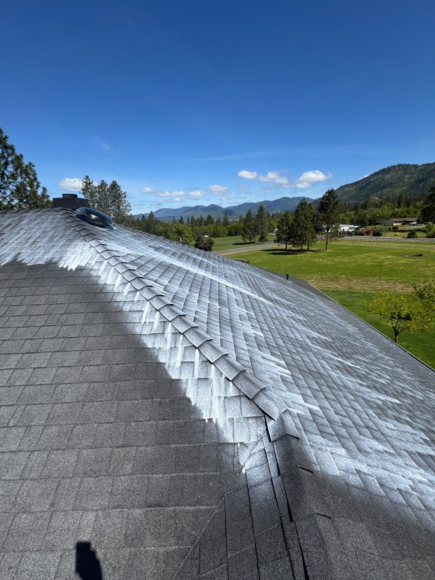 Project in Grants Pass by Roof Maxx of Grants Pass