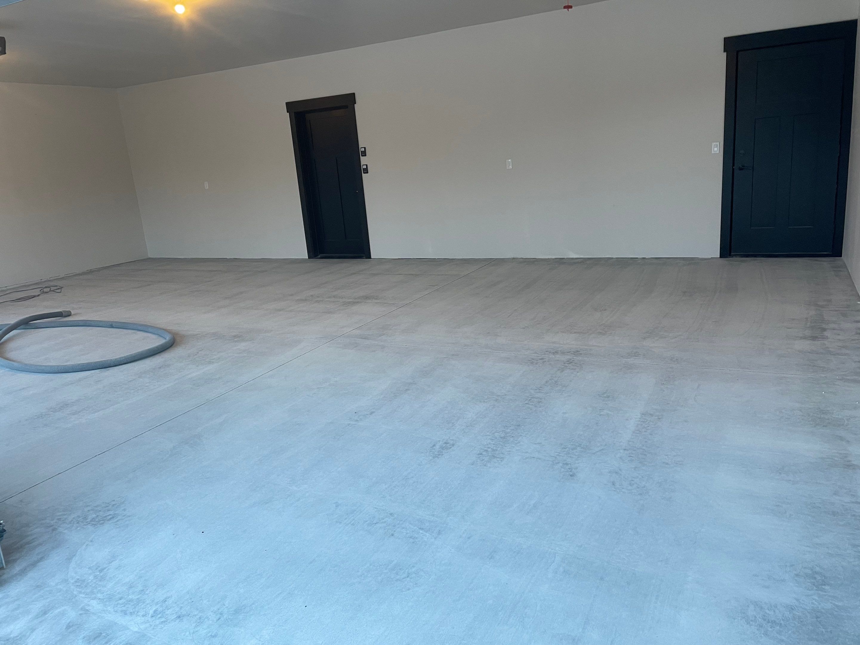 Garage Transformation using Domino and The Penntek Evolution System by Croc Coatings, LLC