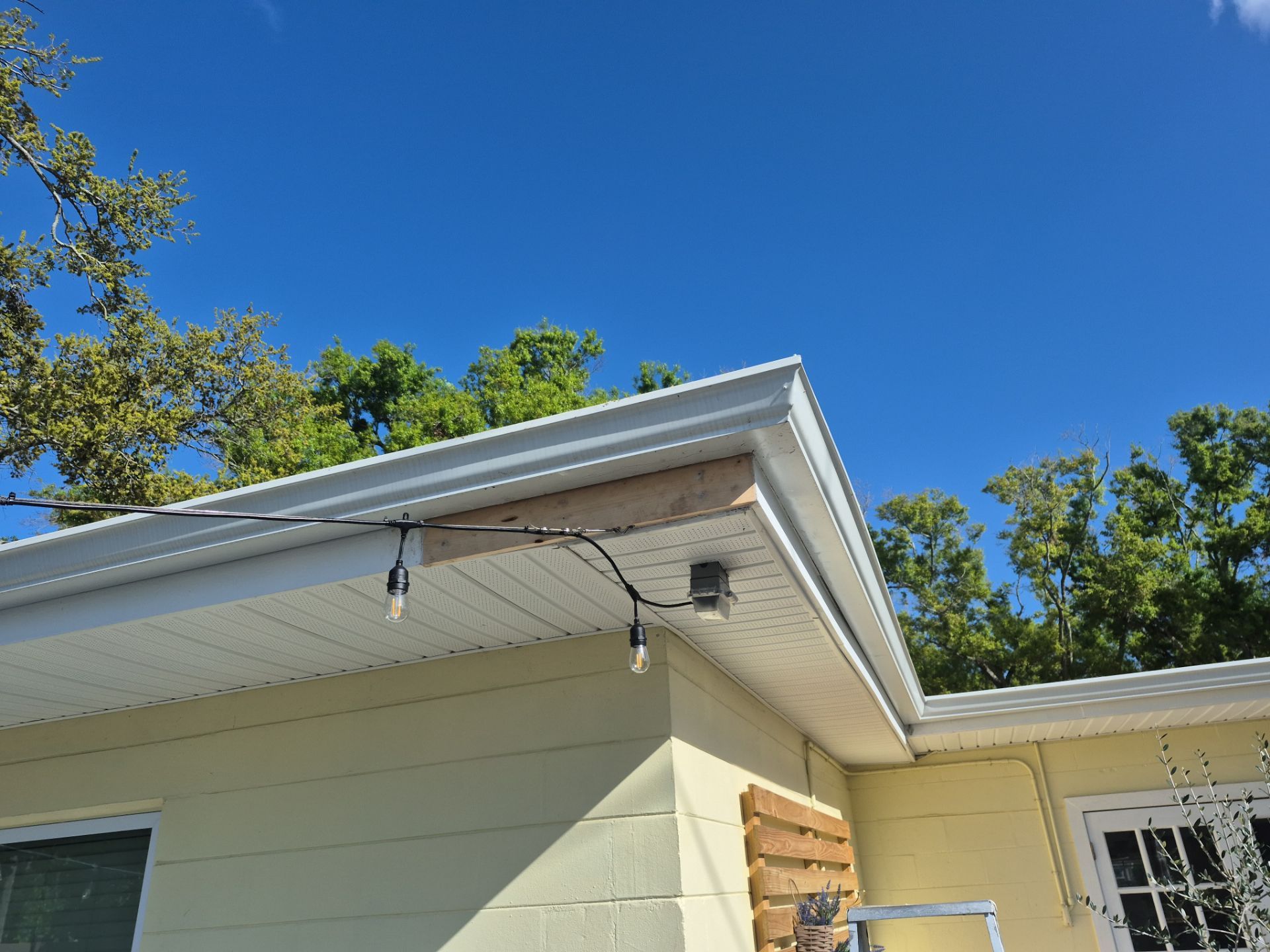 Project in St. Petersburg 33710 by Mitchell Roofing Company LLC 