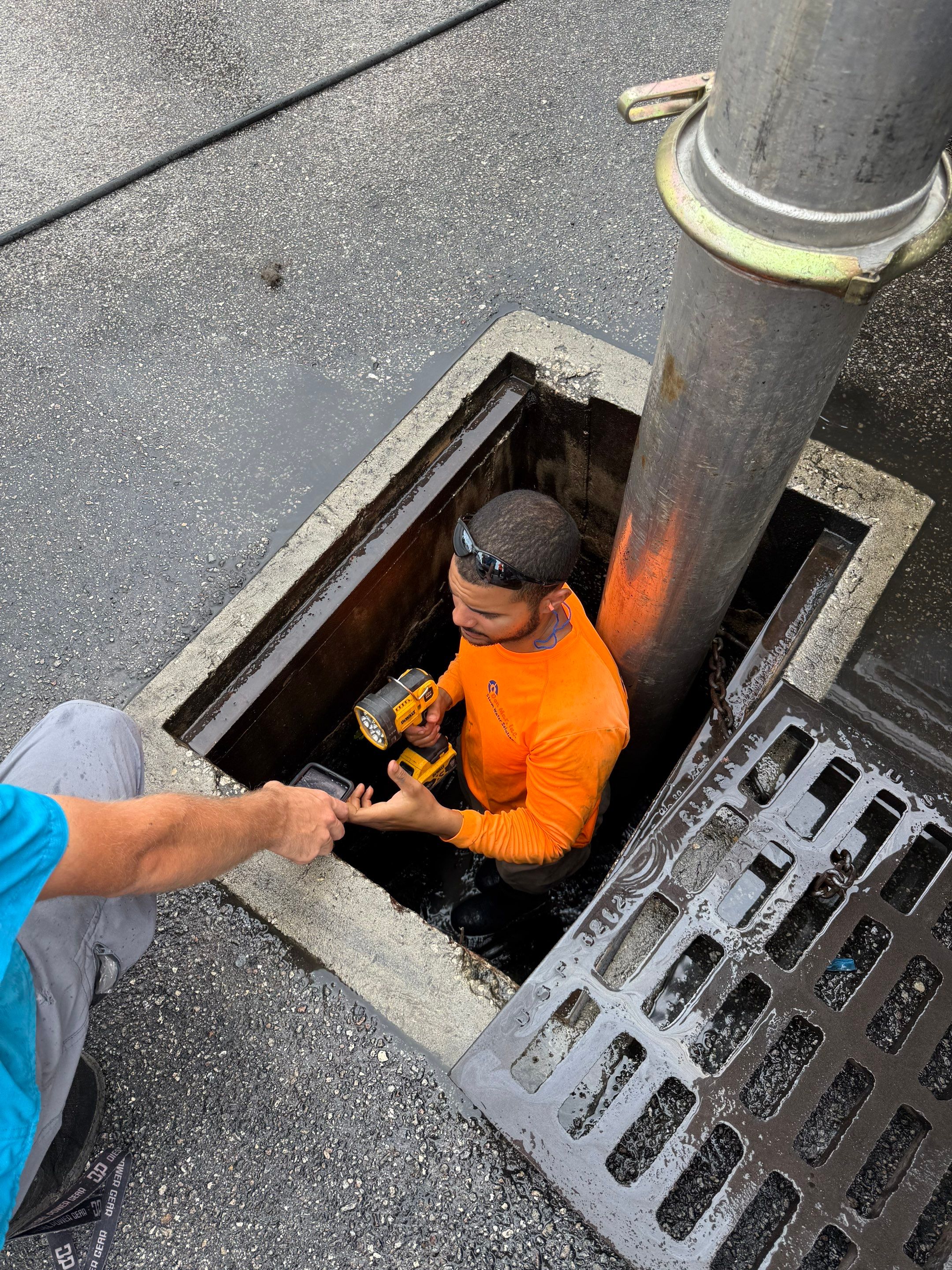 St. Petersburg 7-Eleven Stormwater System Cleaning by Don Mar, Inc. Storm Water Solutions