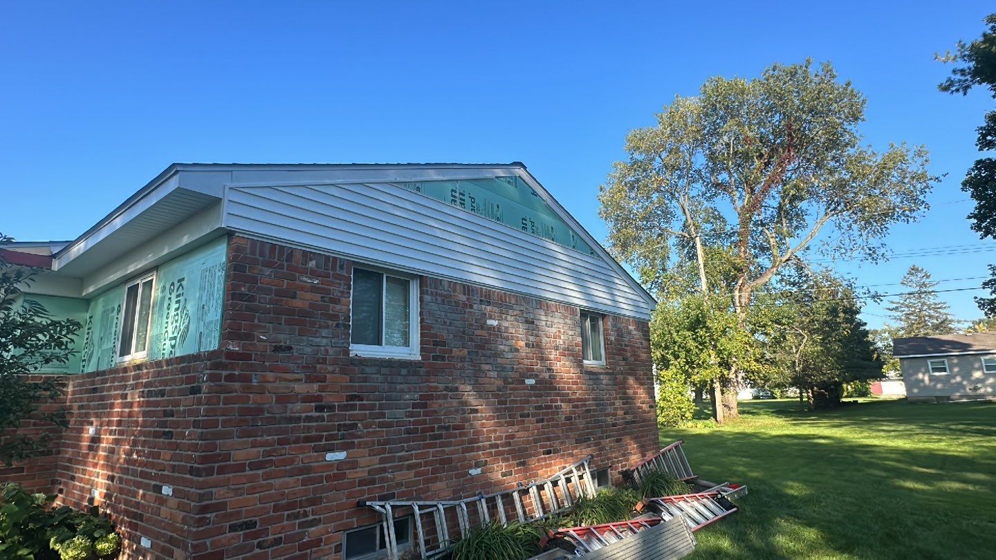 Roof Replacement using CertainTeed Landmark Pro by 180 Contractors