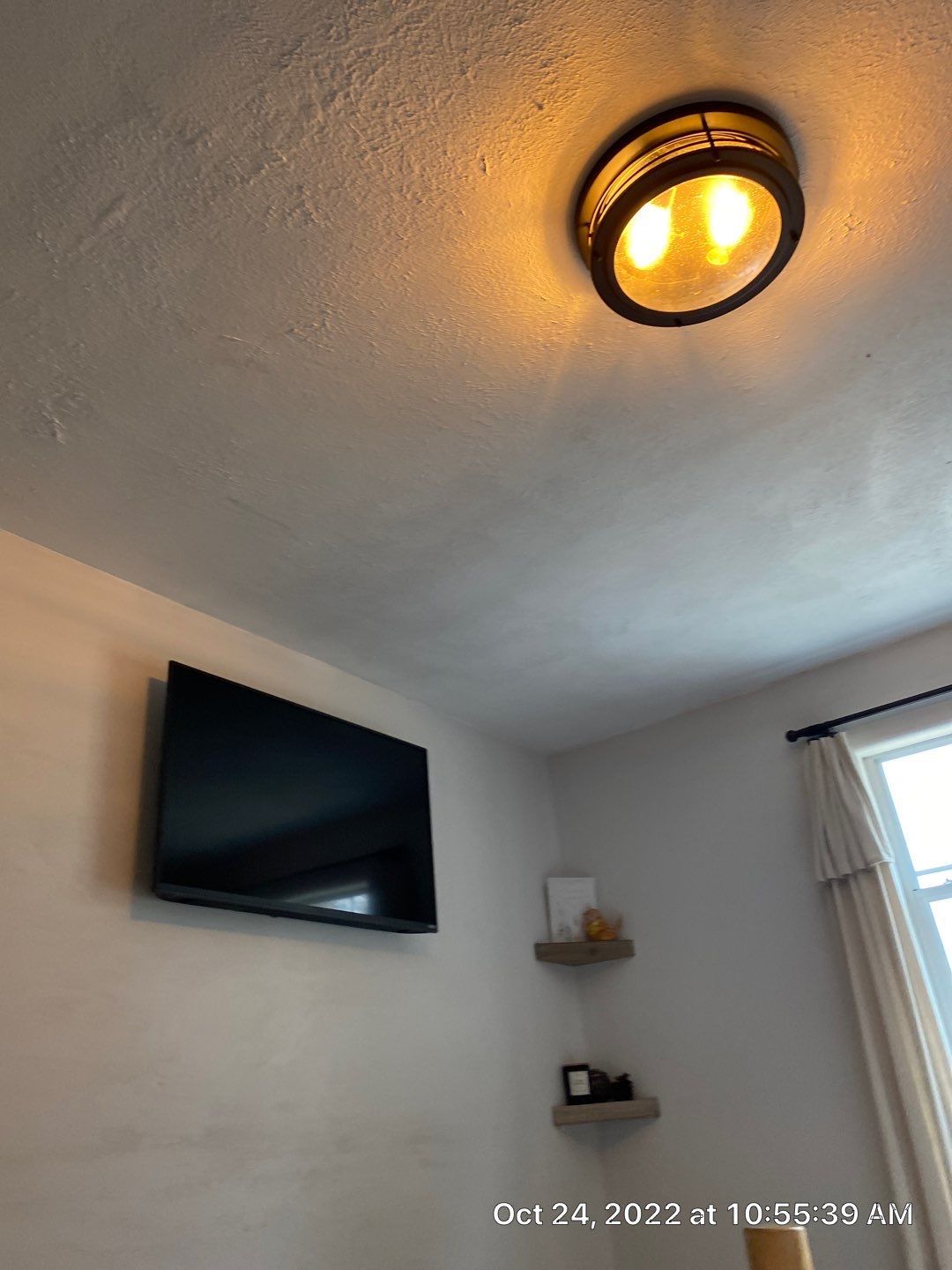 iutfiutfouygliug. g oyfiuyf ijy fi u by CompanyCam Sales Demo