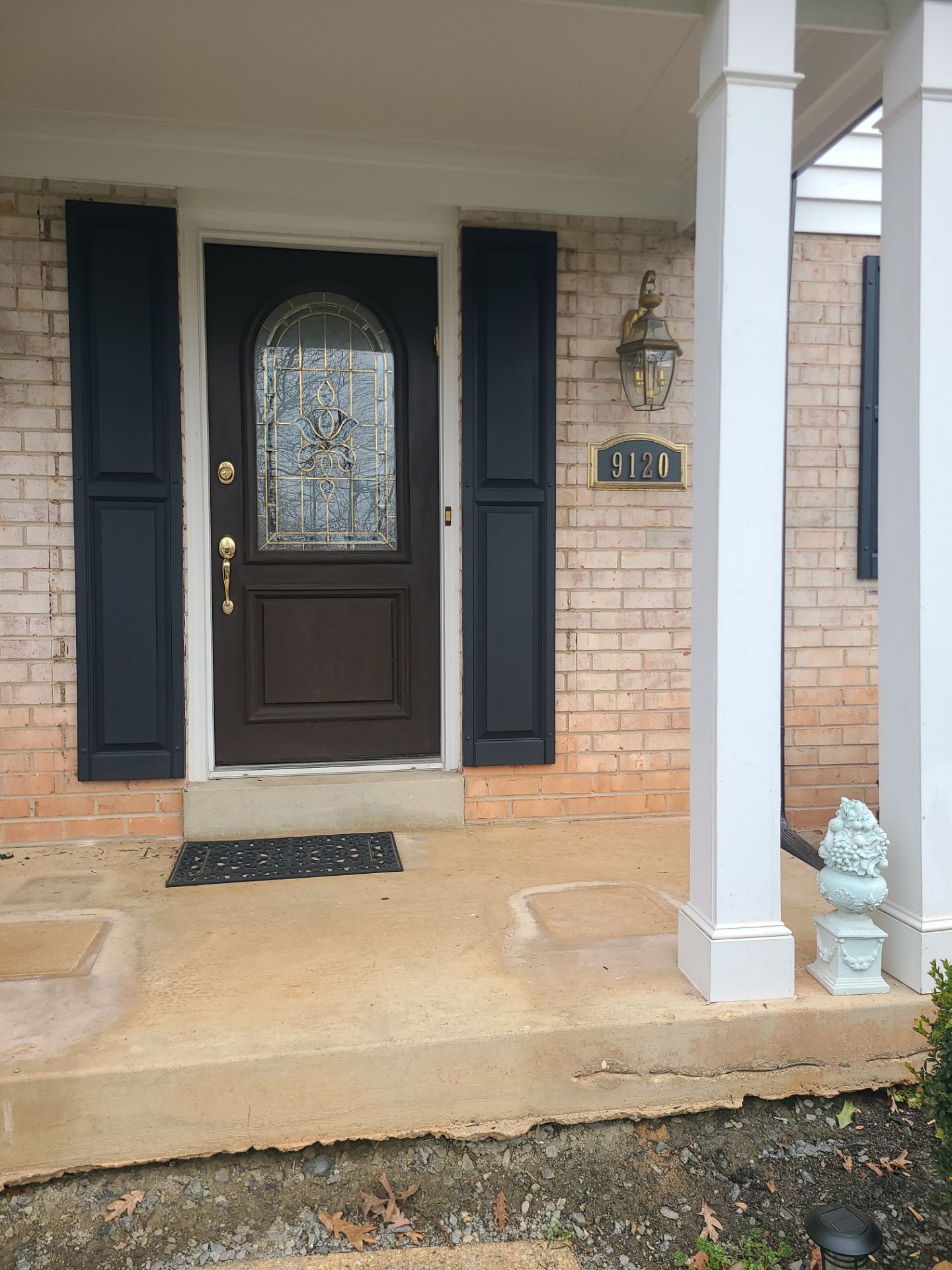 Springfield CertainTeed Charcoal Black Roof & CertainTeed Colonial White Siding by RM Banning, Inc.