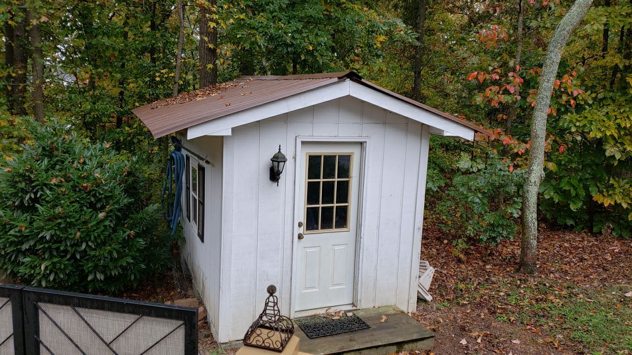 House Wash using cleaner by G&H Home Tech Pros LLC