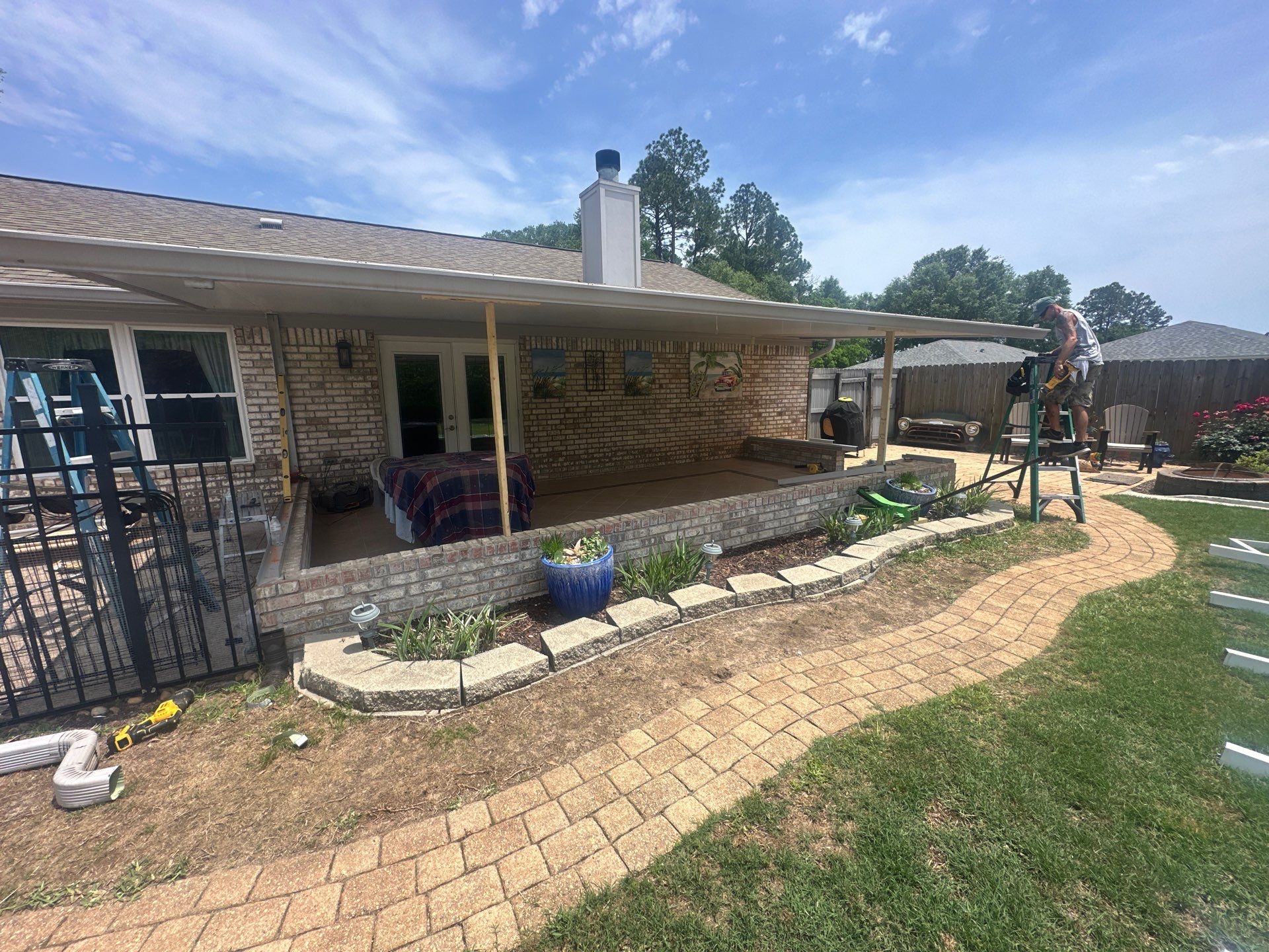 Glass Room using Colorbeam by Titan Sunrooms