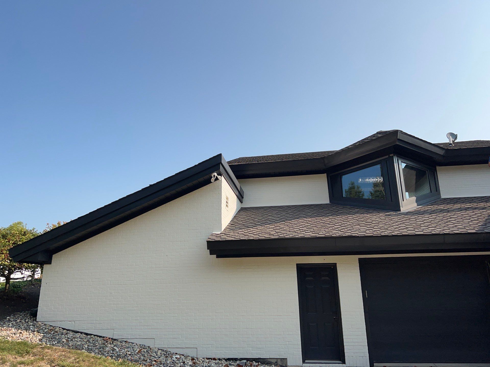 Black Frost Metal Shake Roof & Modern Exterior Renovation – Fort Wayne, IN by 4Ever Metal Roofing
