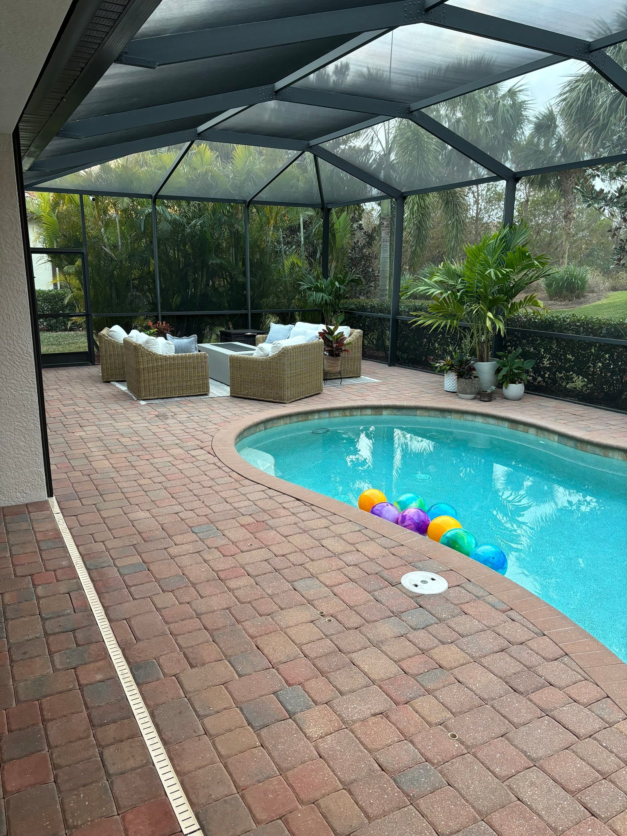 Textured Marble Pool Deck - Bonita National Country Club by Old Town Pavers Llc