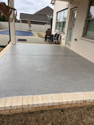 Patio Floor Coating using Quartzite