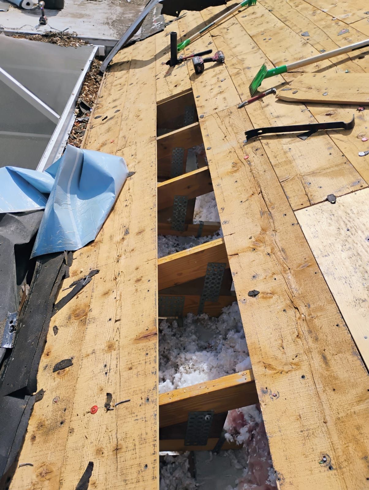 Project in Largo 33774 by Mitchell Roofing Company LLC 