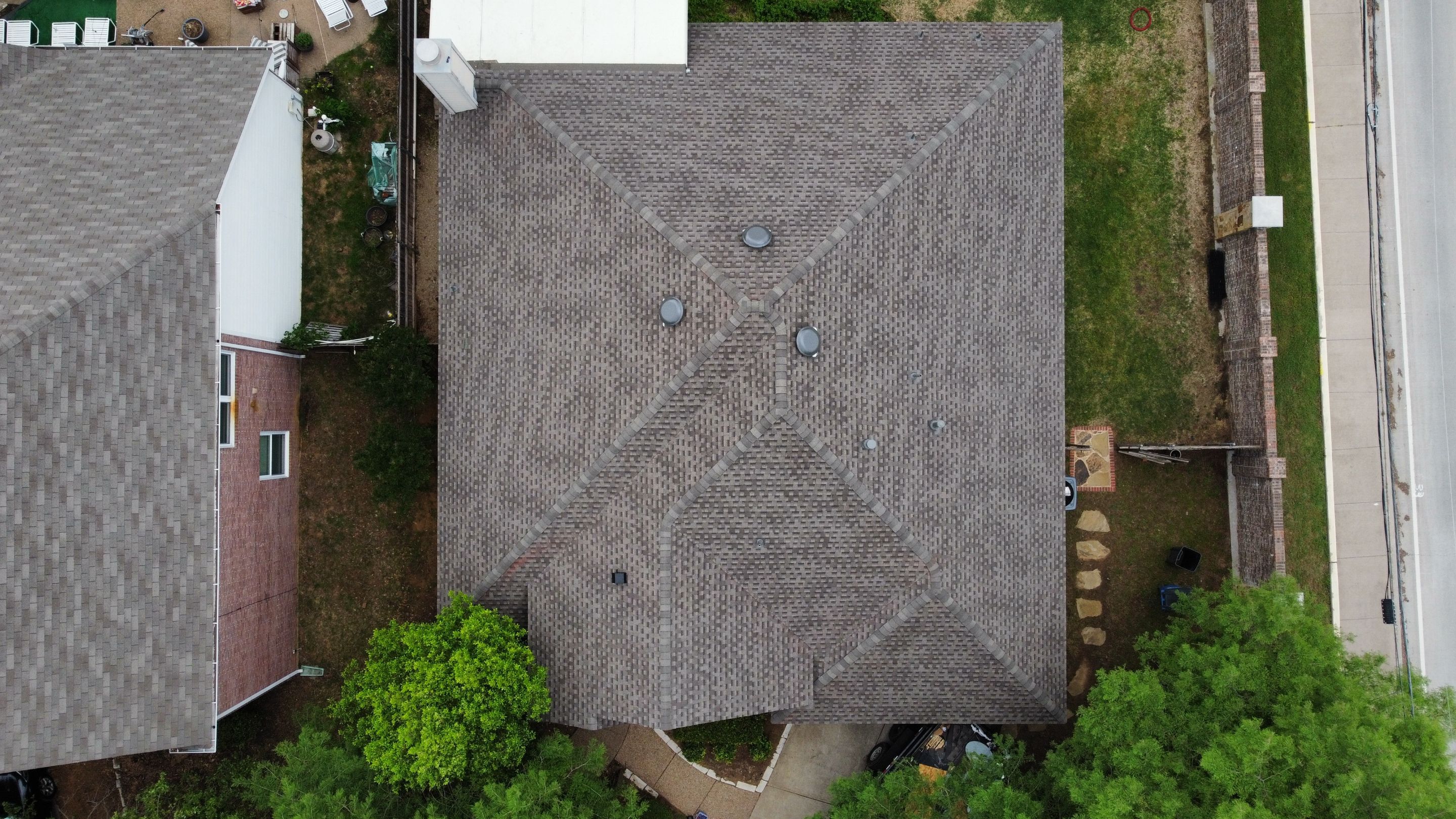 Project in Corinth  by Zeus Exteriors