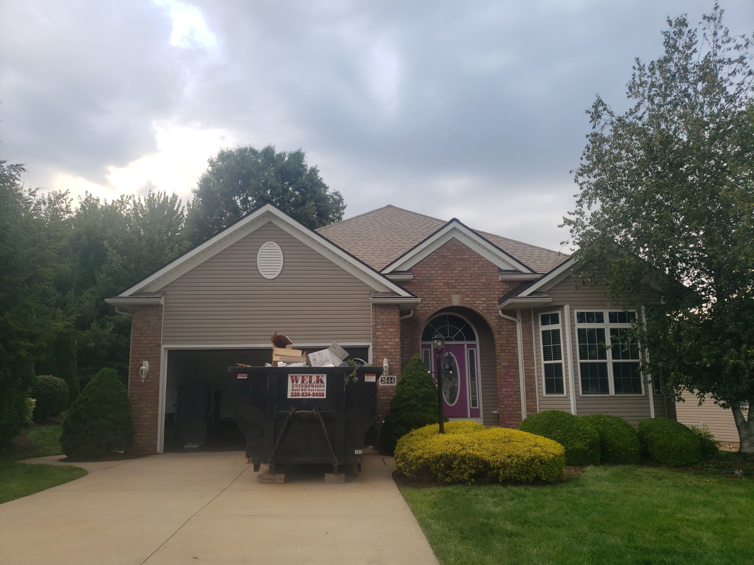 BRAND: ATLAS PINNACLE COLOR: PRISTINE SCOTCHGARD TAN DRIP EDGE: MUSKET BROWN by Eagle Eye Roofing