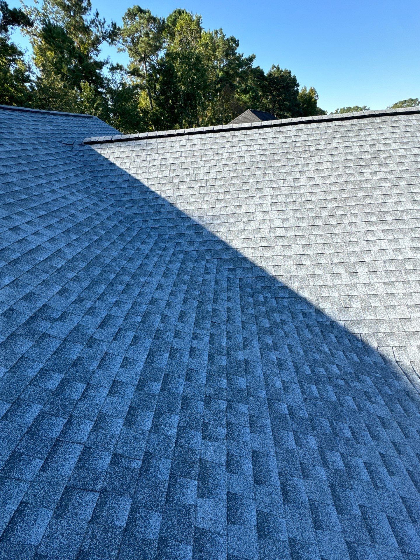 GAF HDZ - Oyster Grey by Linta Roofing