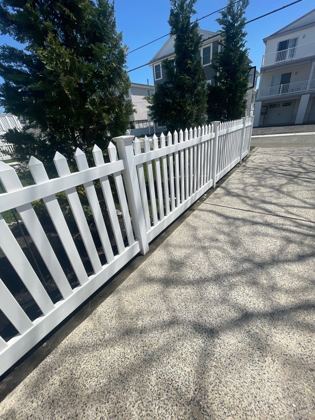 House Wash, Fence Cleaning & concrete Cleaning by SJ Exterior