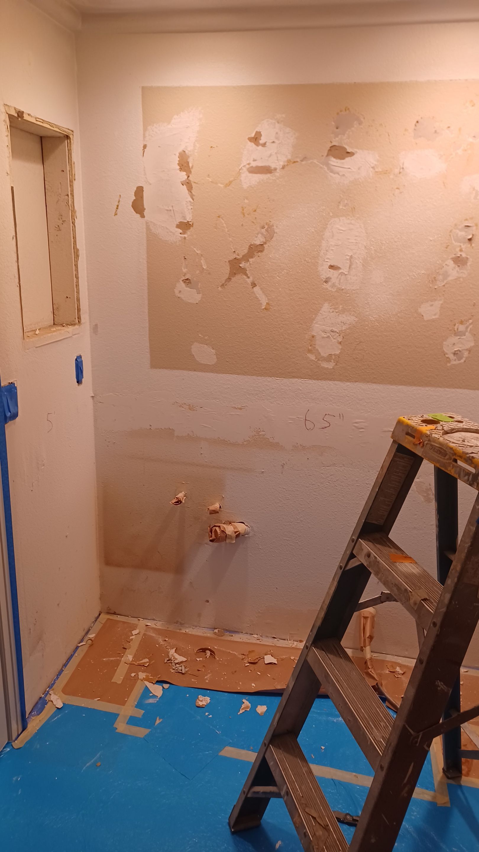 Kendra Bathroom repaint  by Asis Painting Inc 