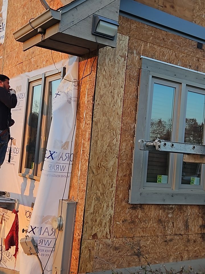 Siding Installation using Norandex Polar Wall Plus Siding, Window Wraps by Total Exteriors