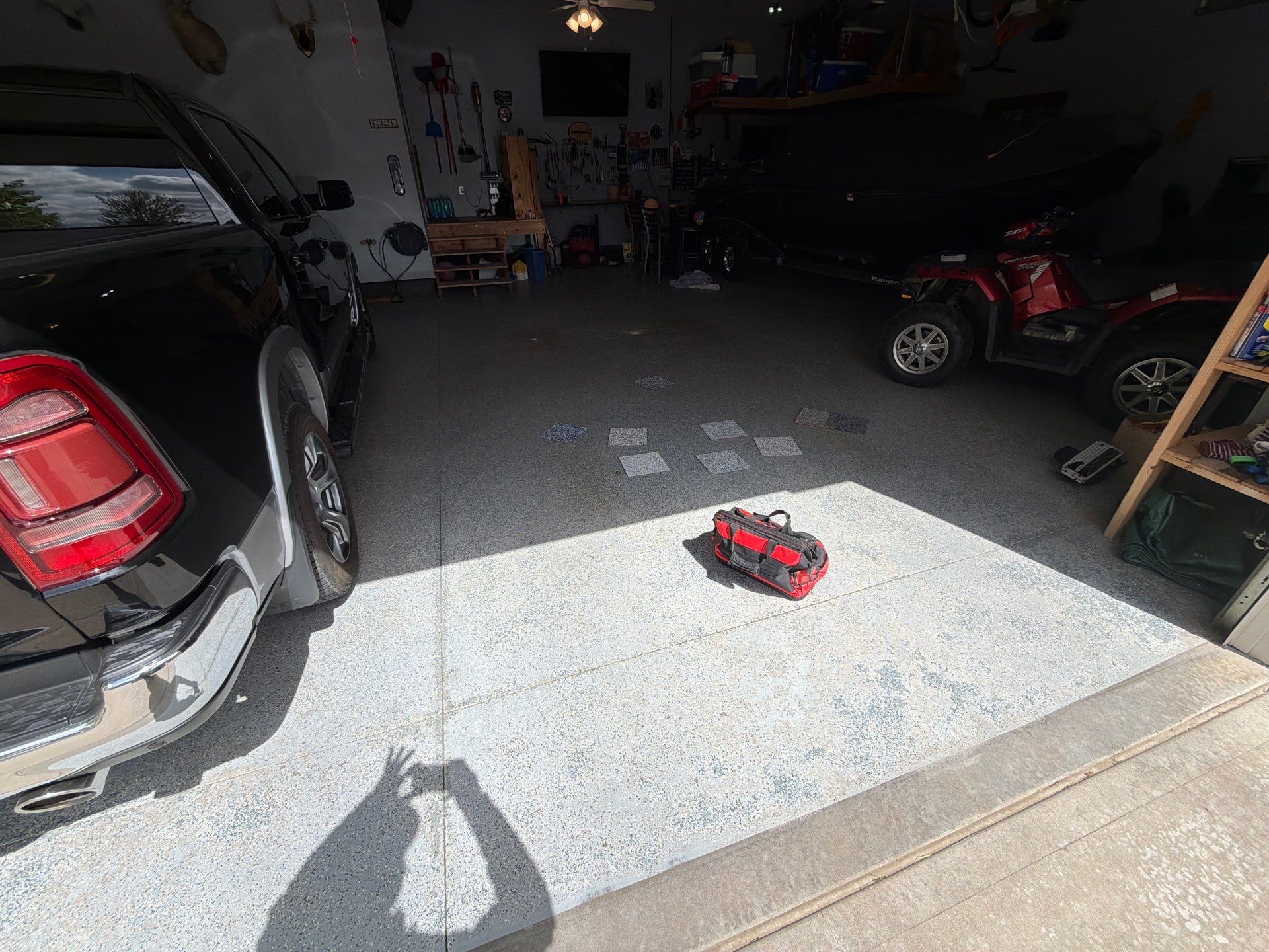 Residential Garage Floor Coating in Sioux Falls by Select Painting, Coatings & Garage Cabinets