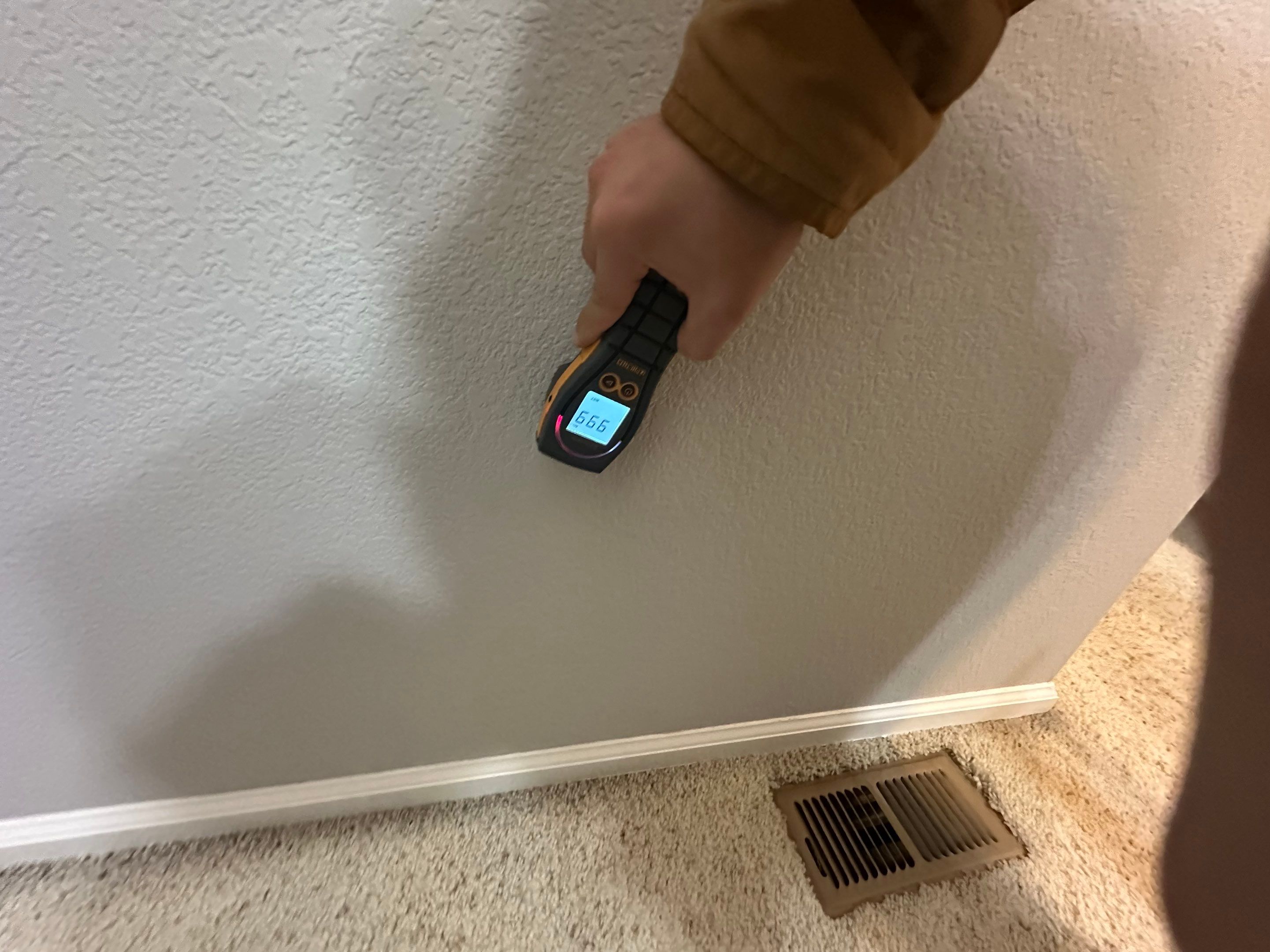 Water Damage in Highlands Ranch by Alpha Restoration 