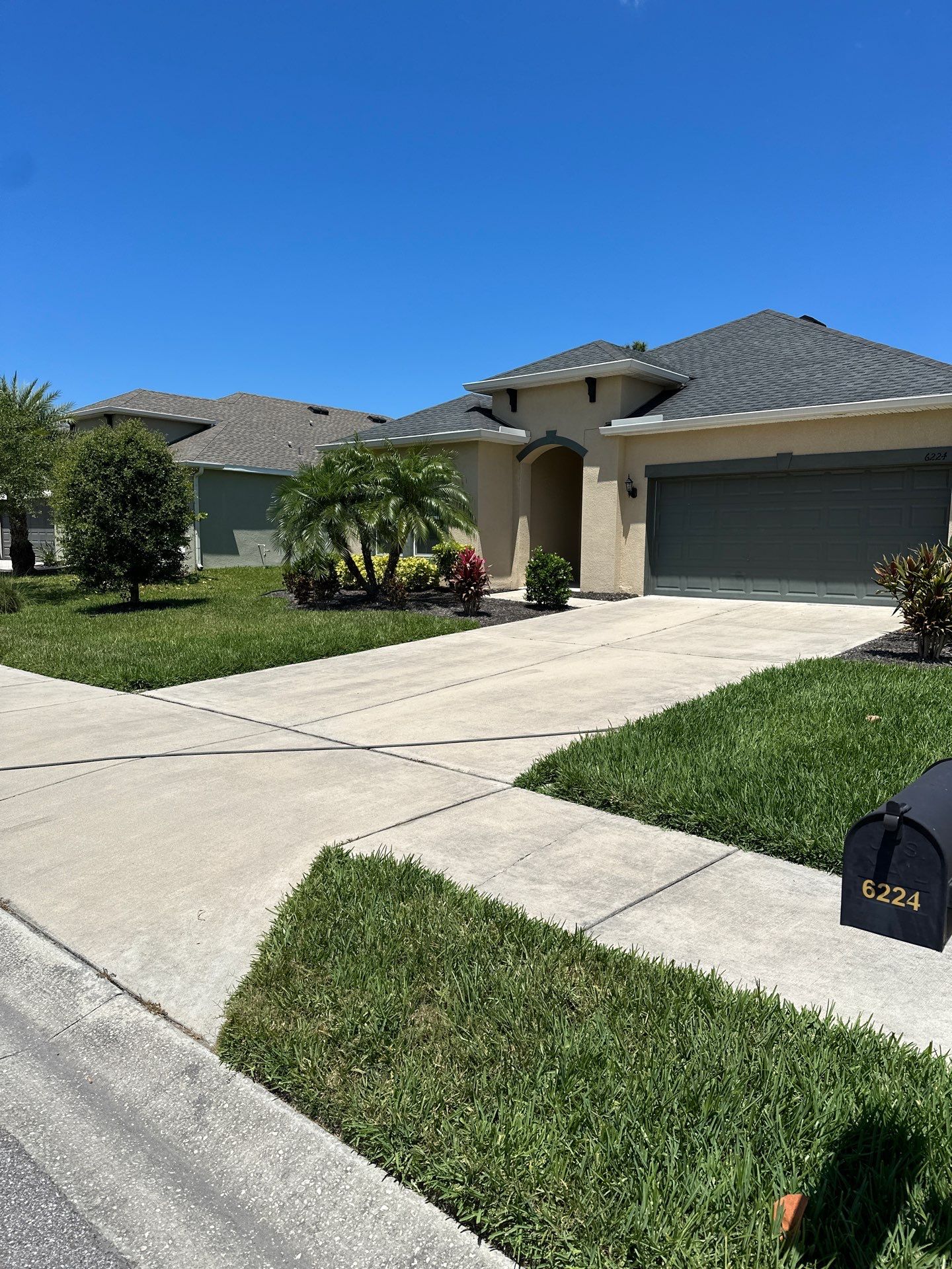 🏡 Full Exterior Cleaning – Old Mill Preserve, Palmetto, FL by Sunshine AquaWash